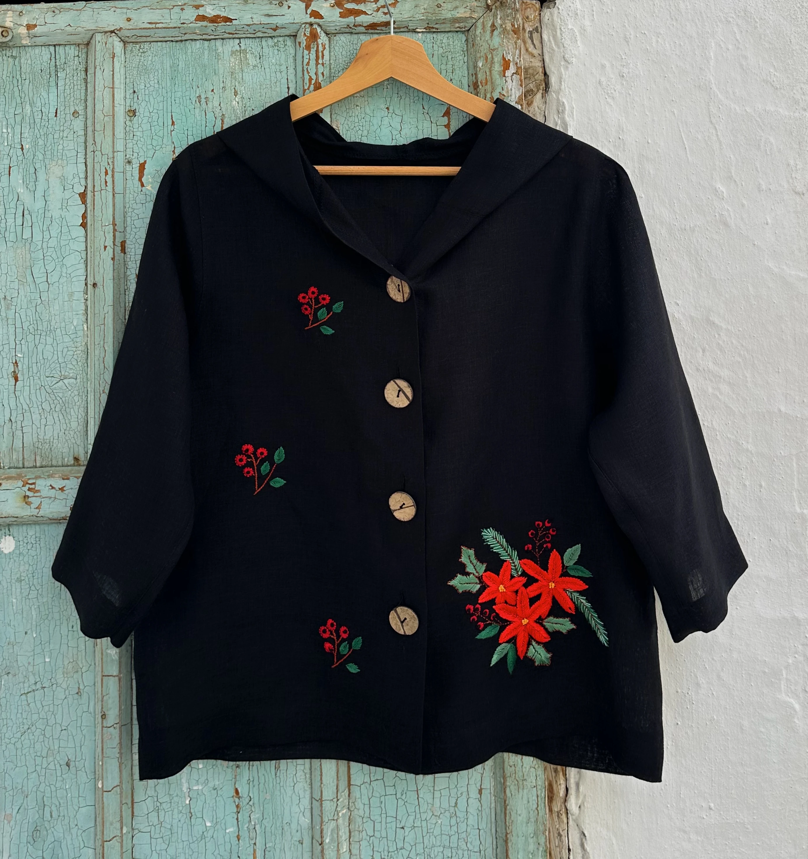 Atatürk Çiçeği El Nakışlı İpek Keten Ceket (Standart Beden)