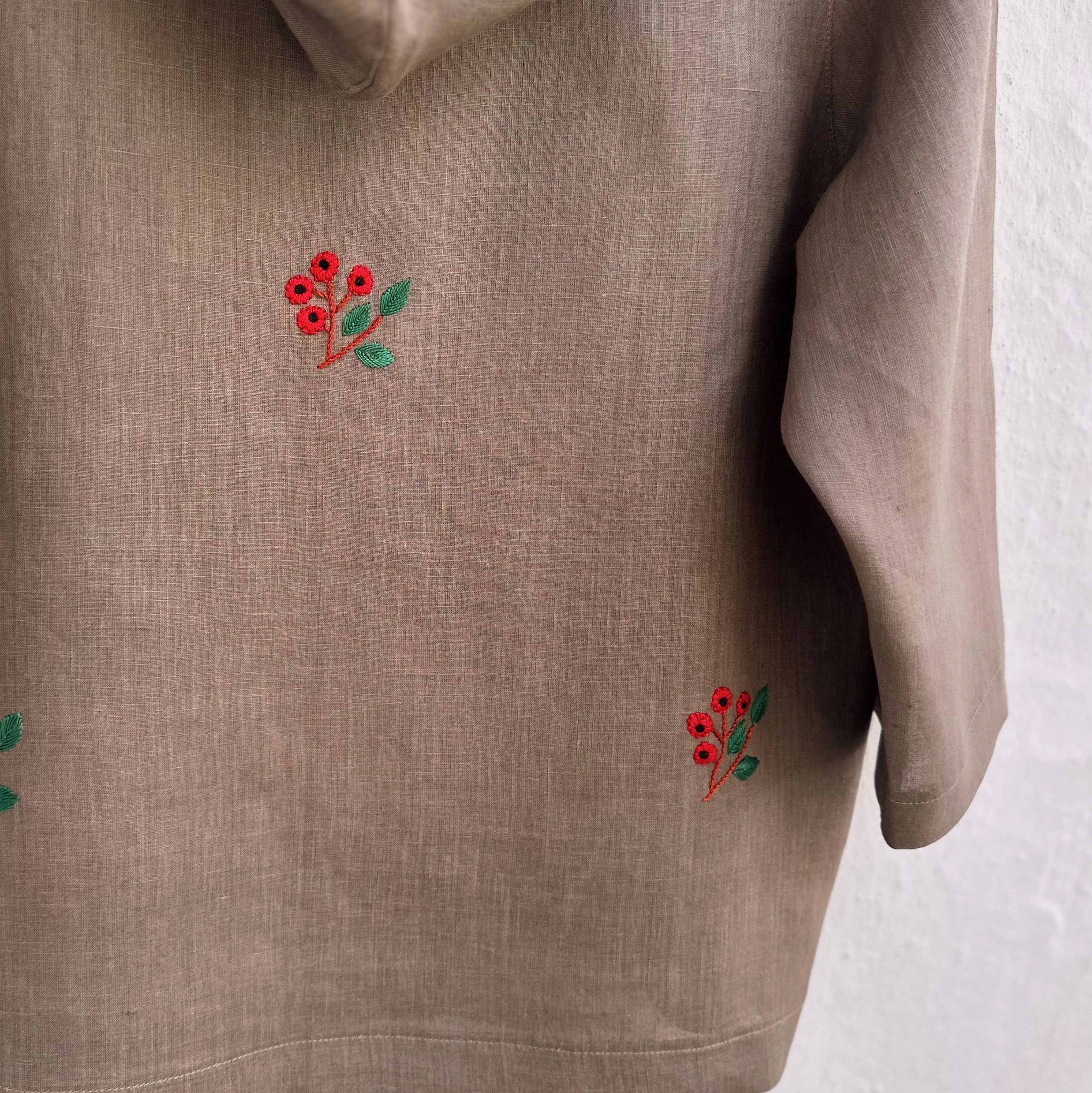 Atatürk Çiçeği El Nakışlı İpek Keten Ceket (Standart Beden)