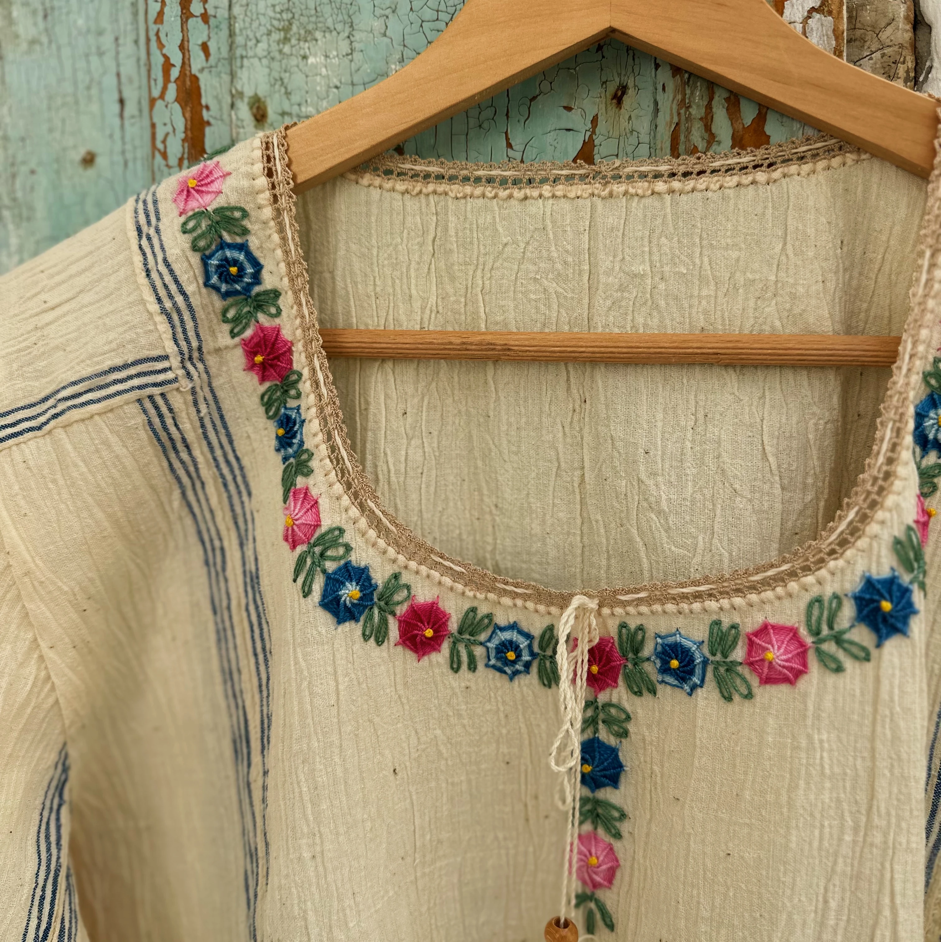 Pembe Mavi Çiçekli Göynek (42 Beden)