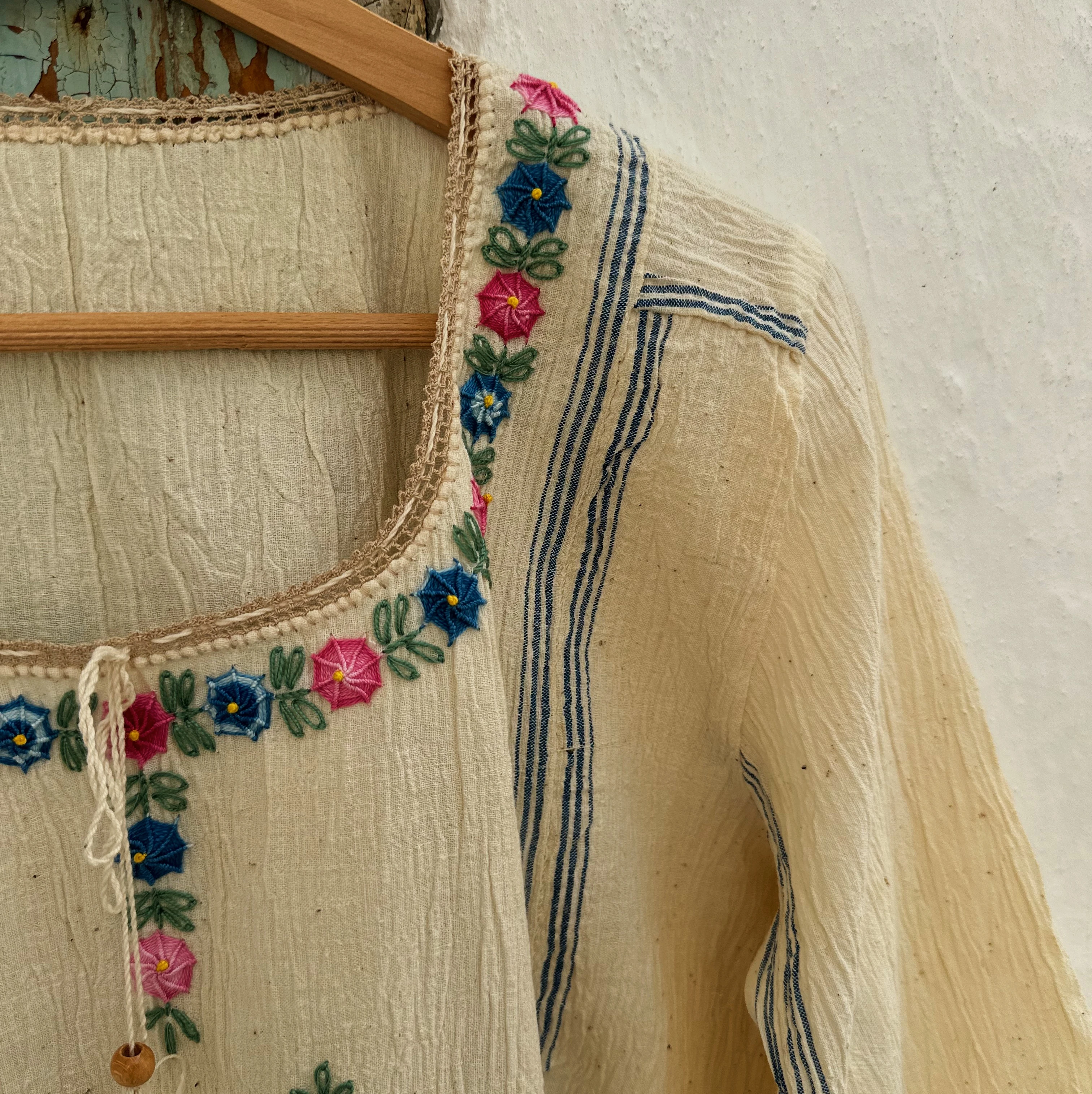 Pembe Mavi Çiçekli Göynek (42 Beden)