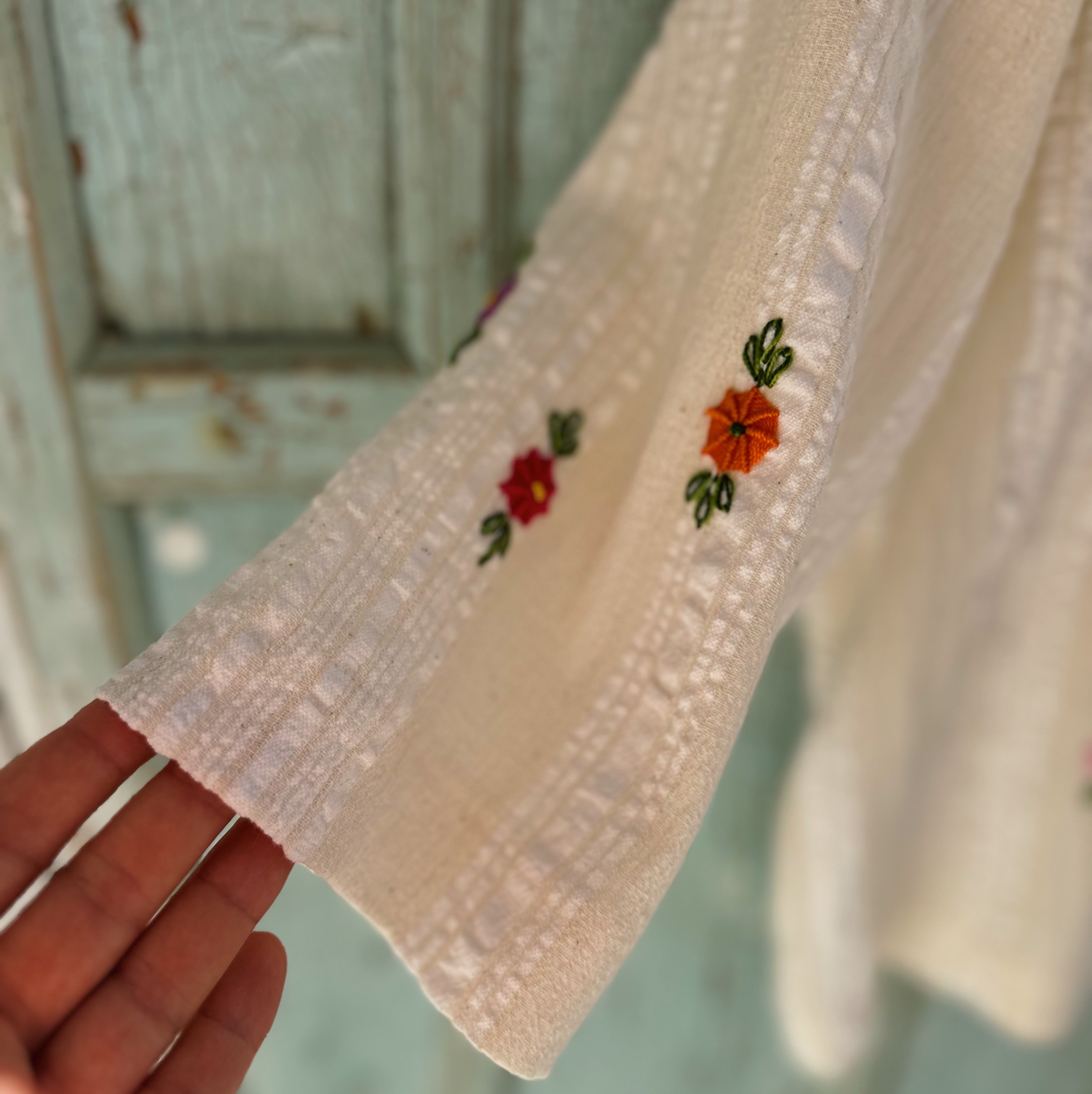 Çiçek İşlemeli Dokuma Ceket (38-40 Beden)