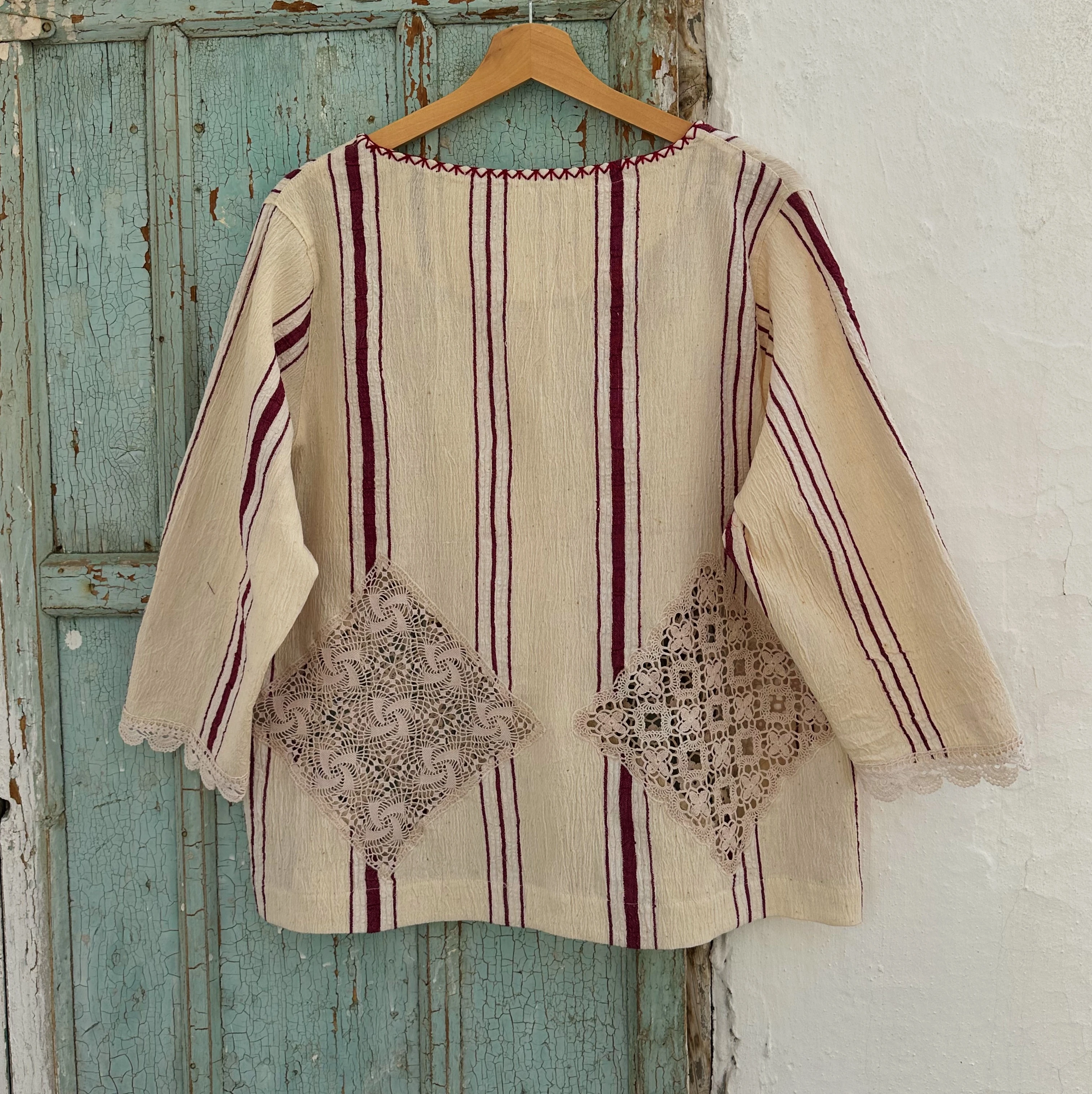 Dantelli Dokuma Ceket (38-40 Beden)