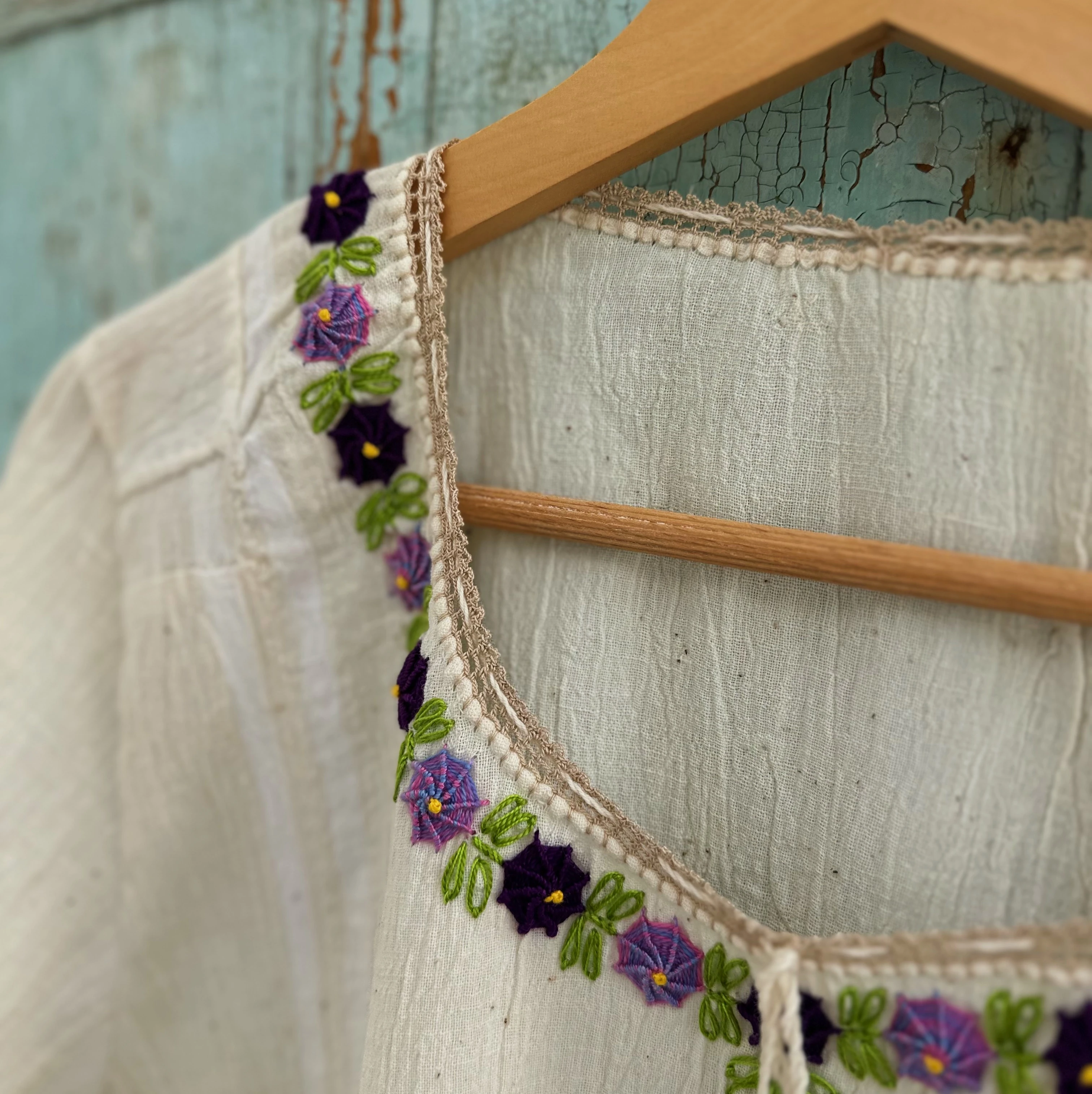 Mor Çiçekli Göynek (38-40 Beden)