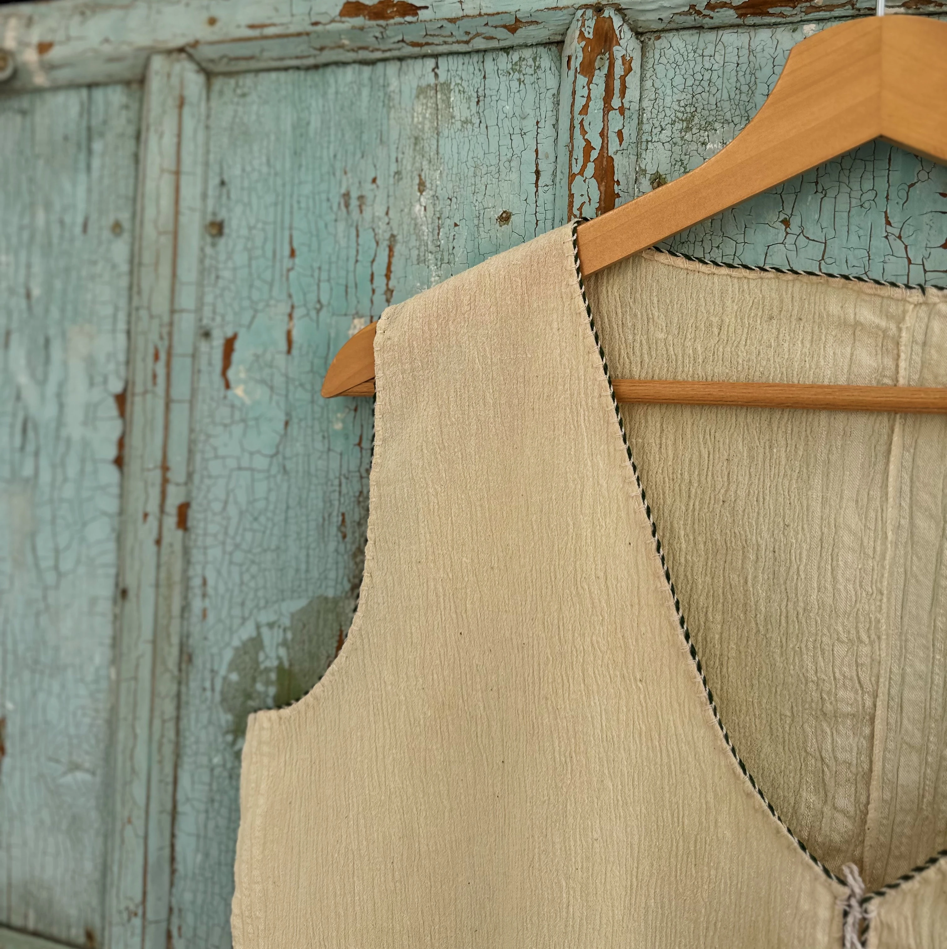 Ayçiçeği El Nakışlı Dokuma Yelek (38-40 Beden)