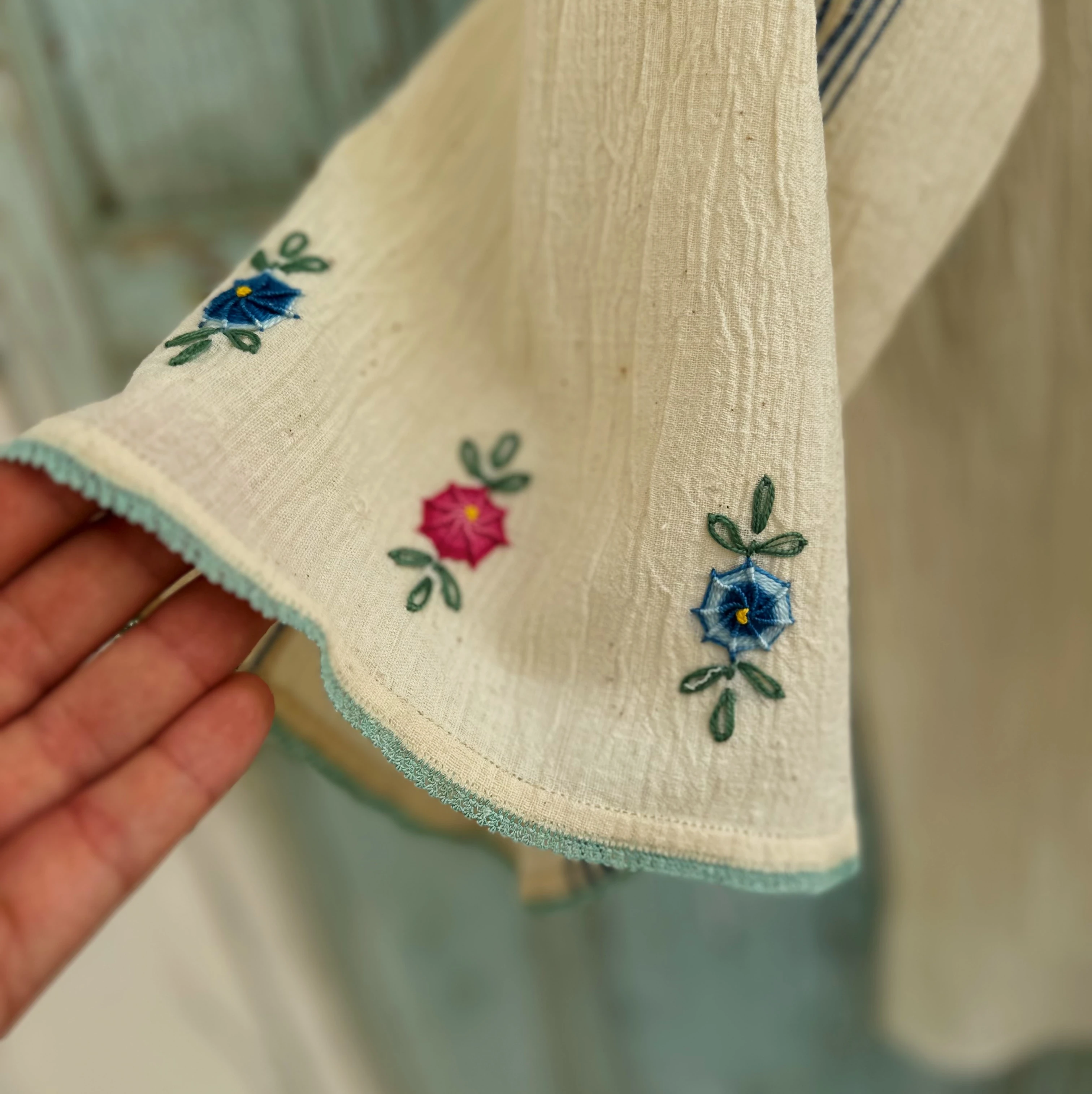 Pembe Mavi Çiçekli Göynek (42 Beden)