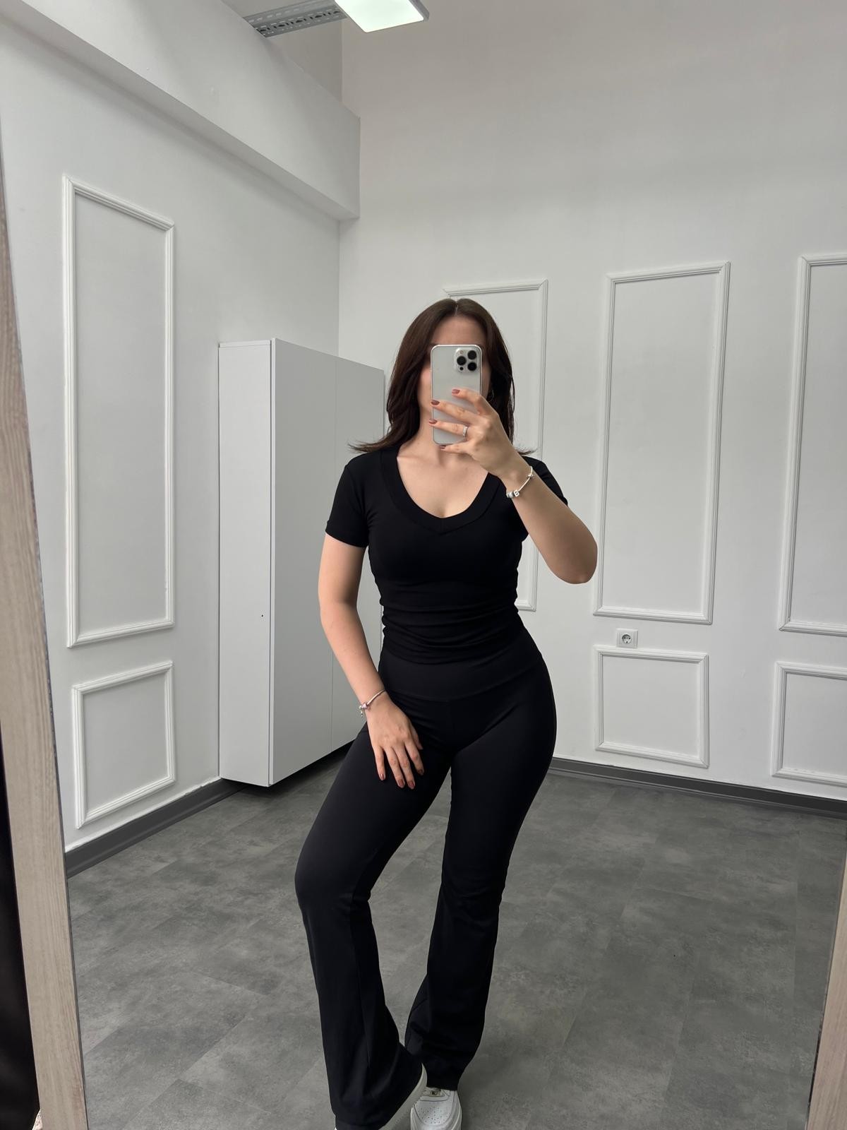 OYS Pamuk Penye Siyah V Yaka Body