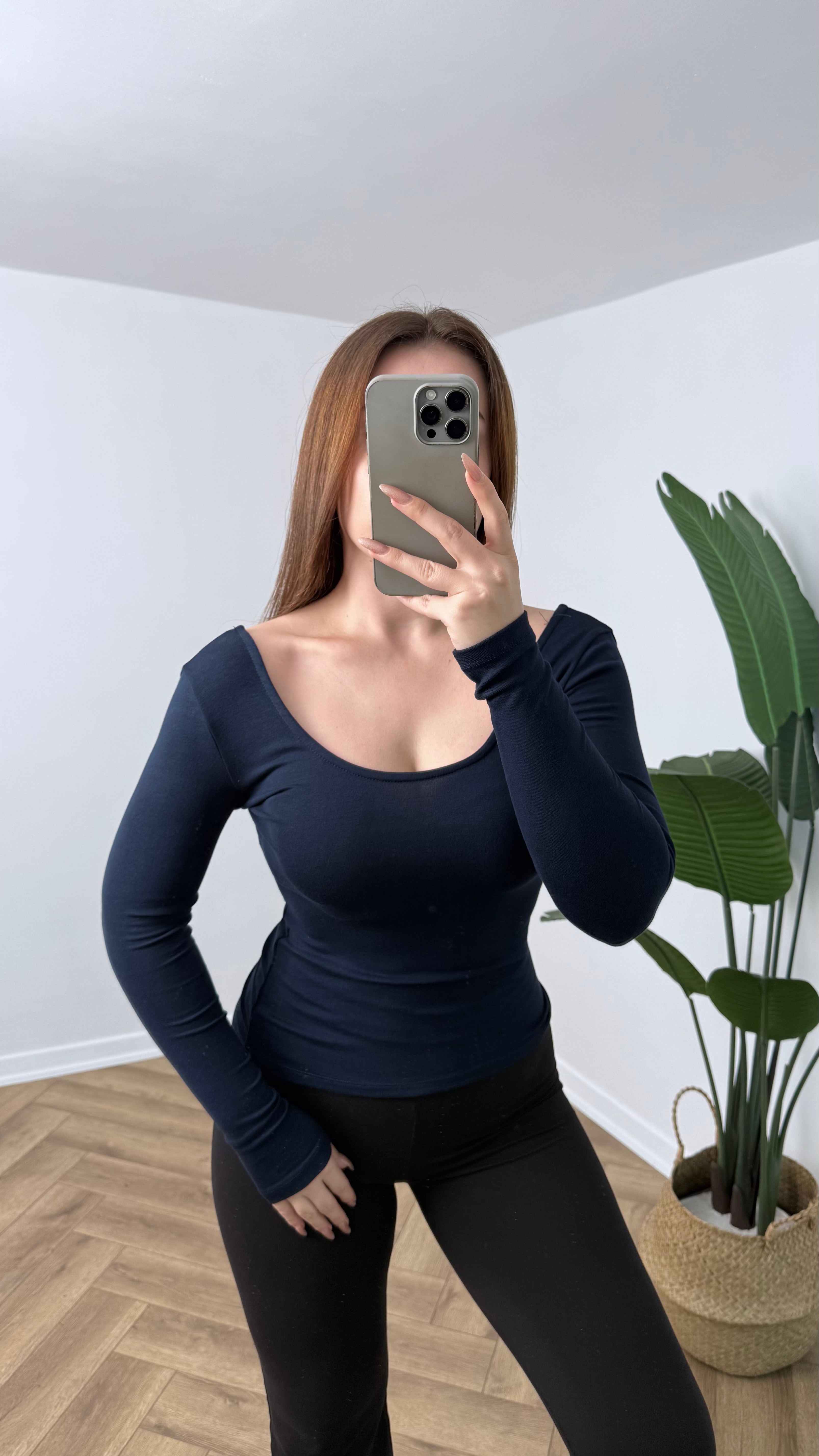 Lacivert