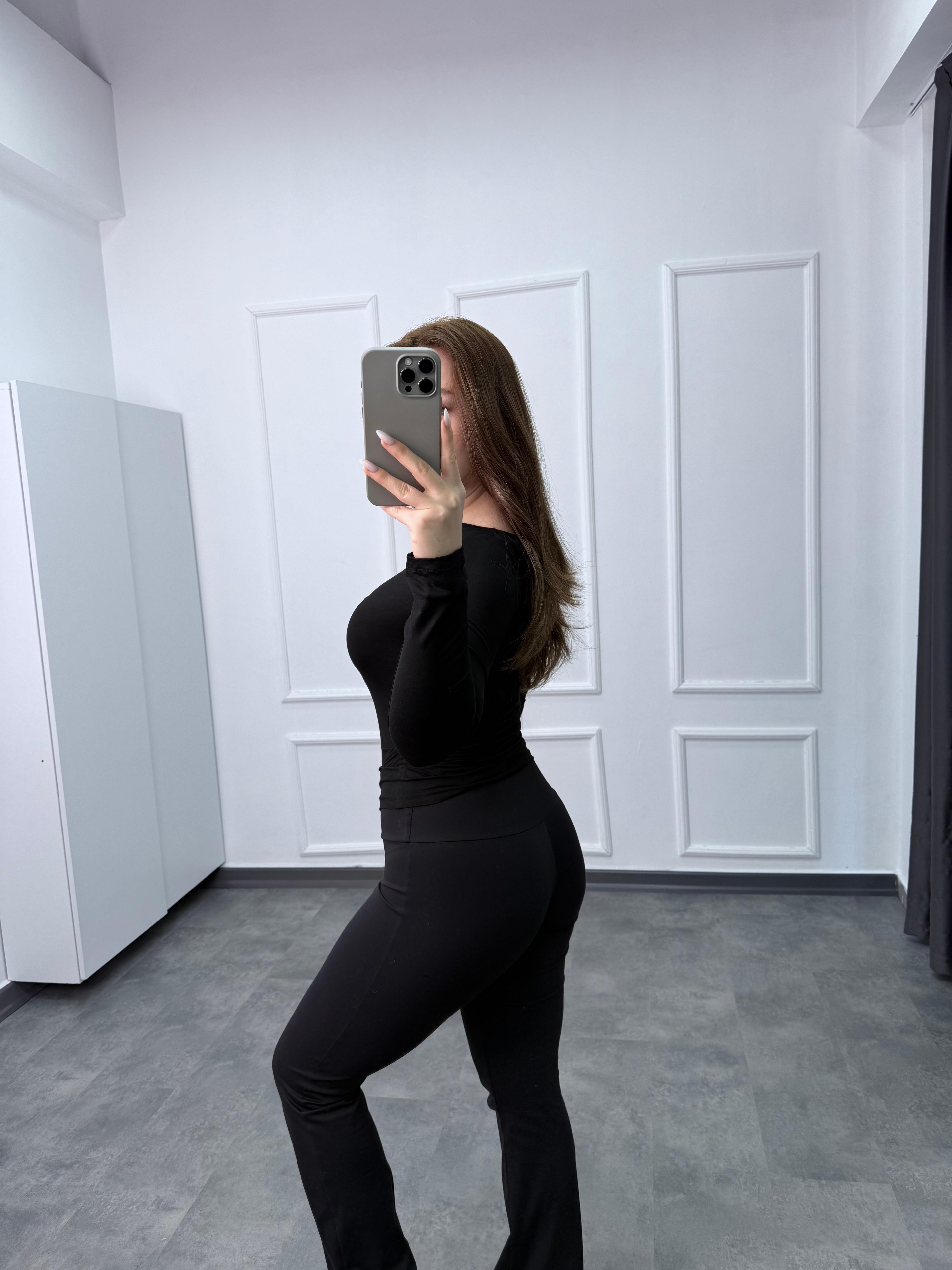 Kayık Yaka Büzgü Detaylı Pamuk Penye Body - Siyah