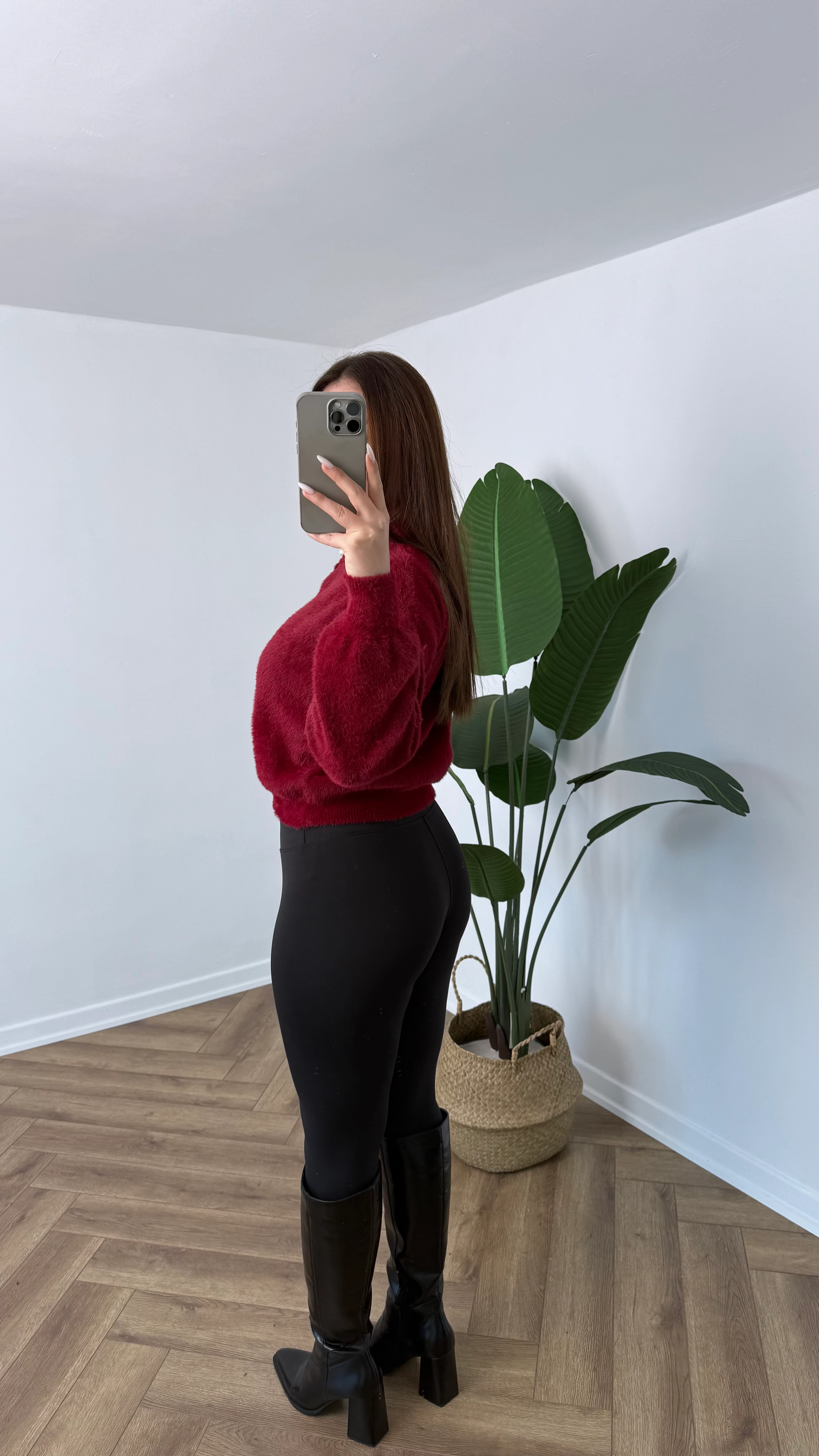 Yeni Sezon İnci Düğme Sakallı Hırka