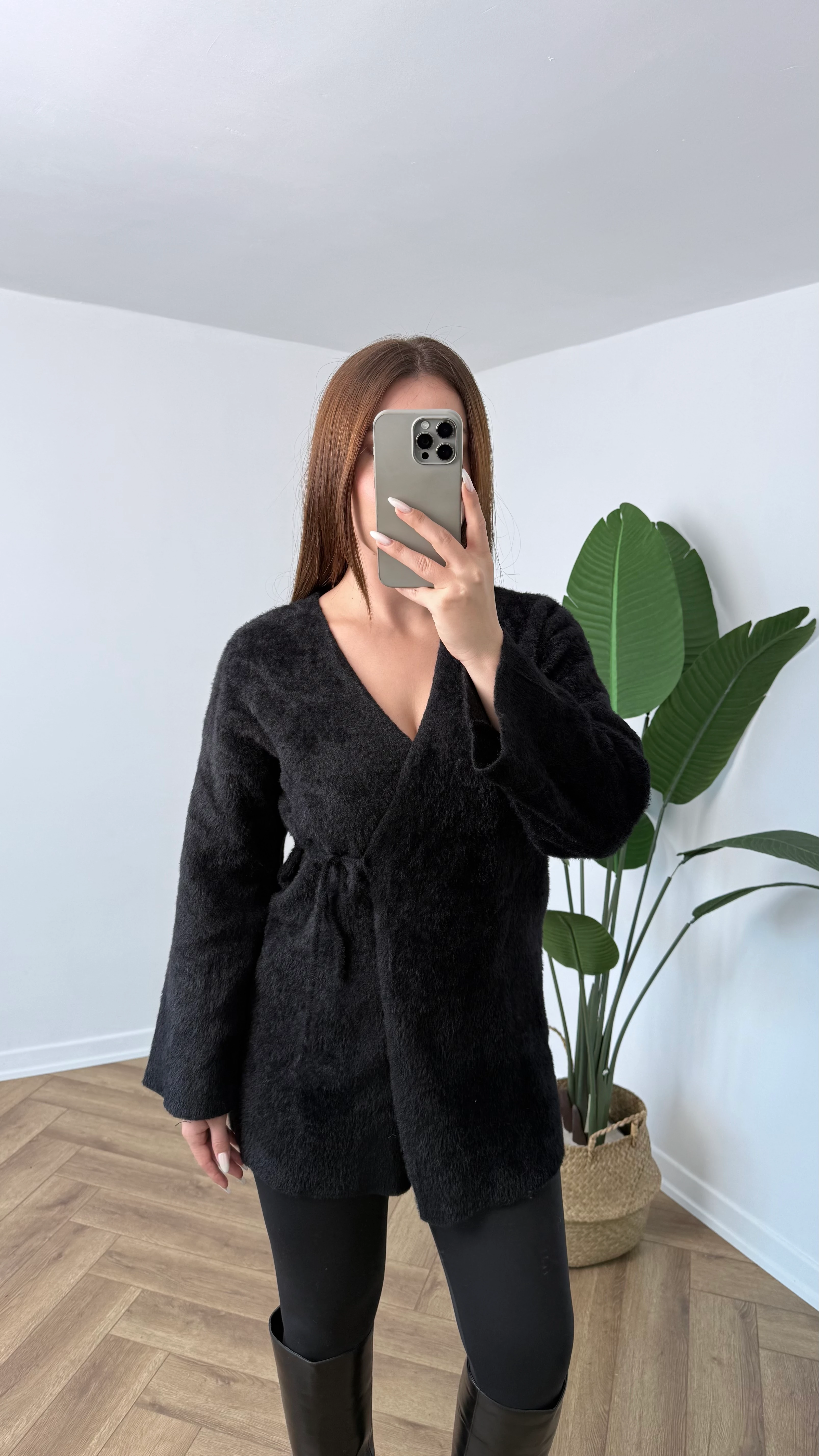 Yeni Sezon Uzun Yandan Bağlama Sakallı Kimono - Siyah