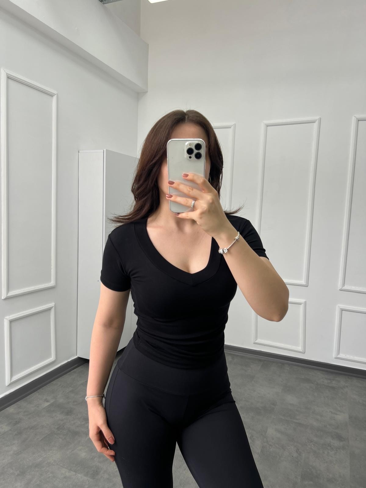 OYS Pamuk Penye Siyah V Yaka Body