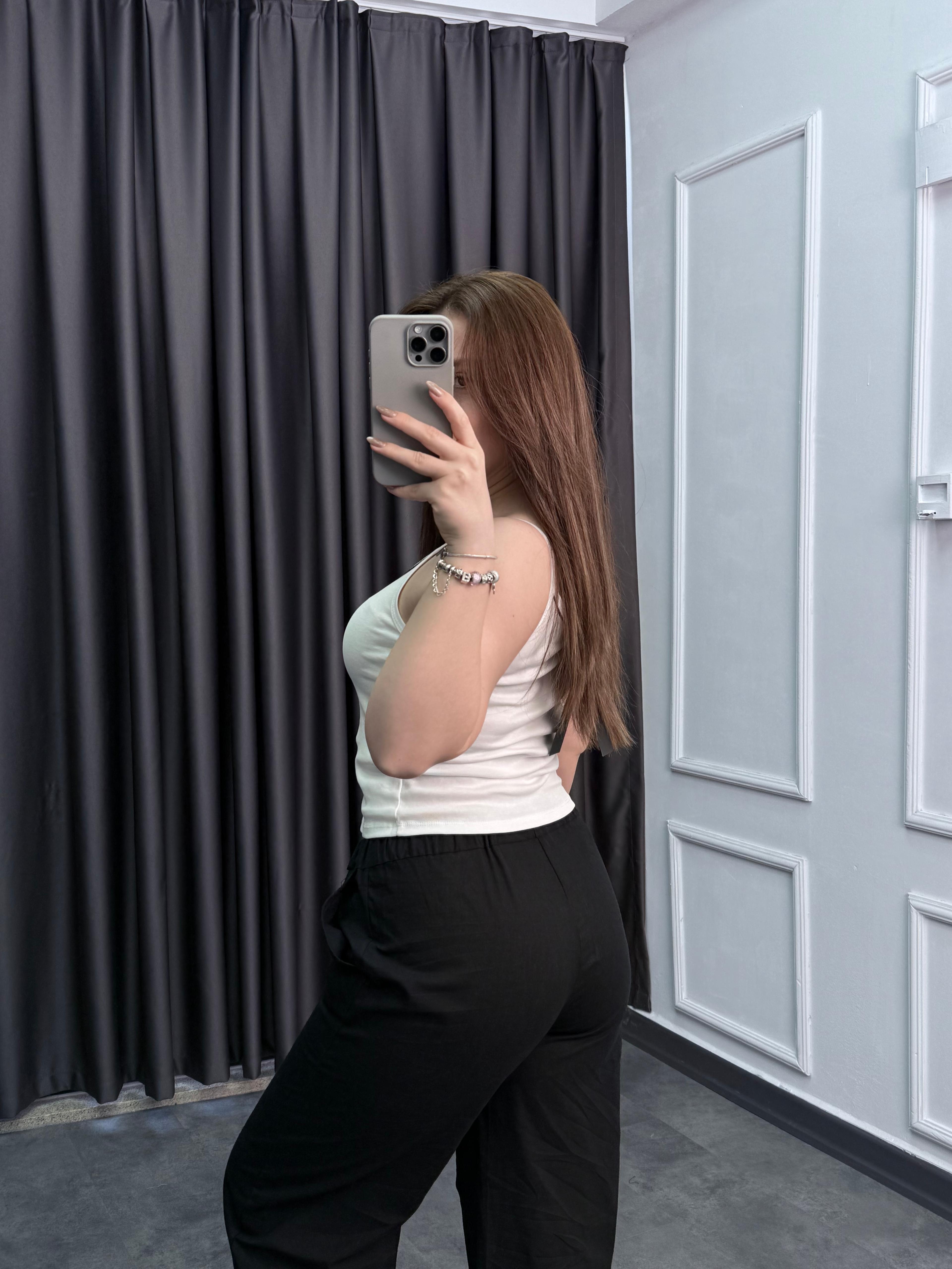 Oval Yaka Detaylı Basic Atlet - Beyaz