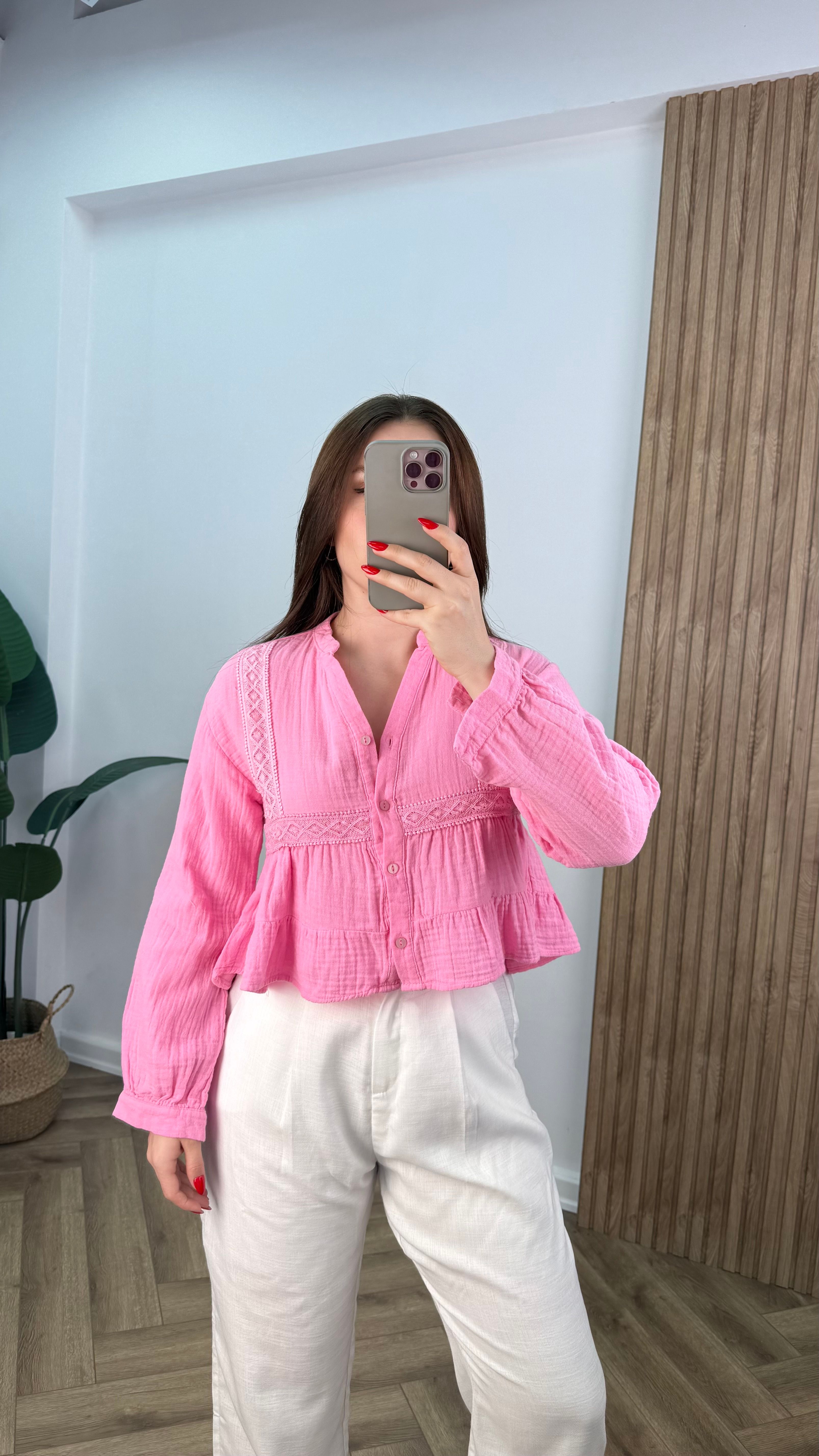 Yeni Sezon İşlemeli Uzun Kollu Müslin Gömlek - Pembe