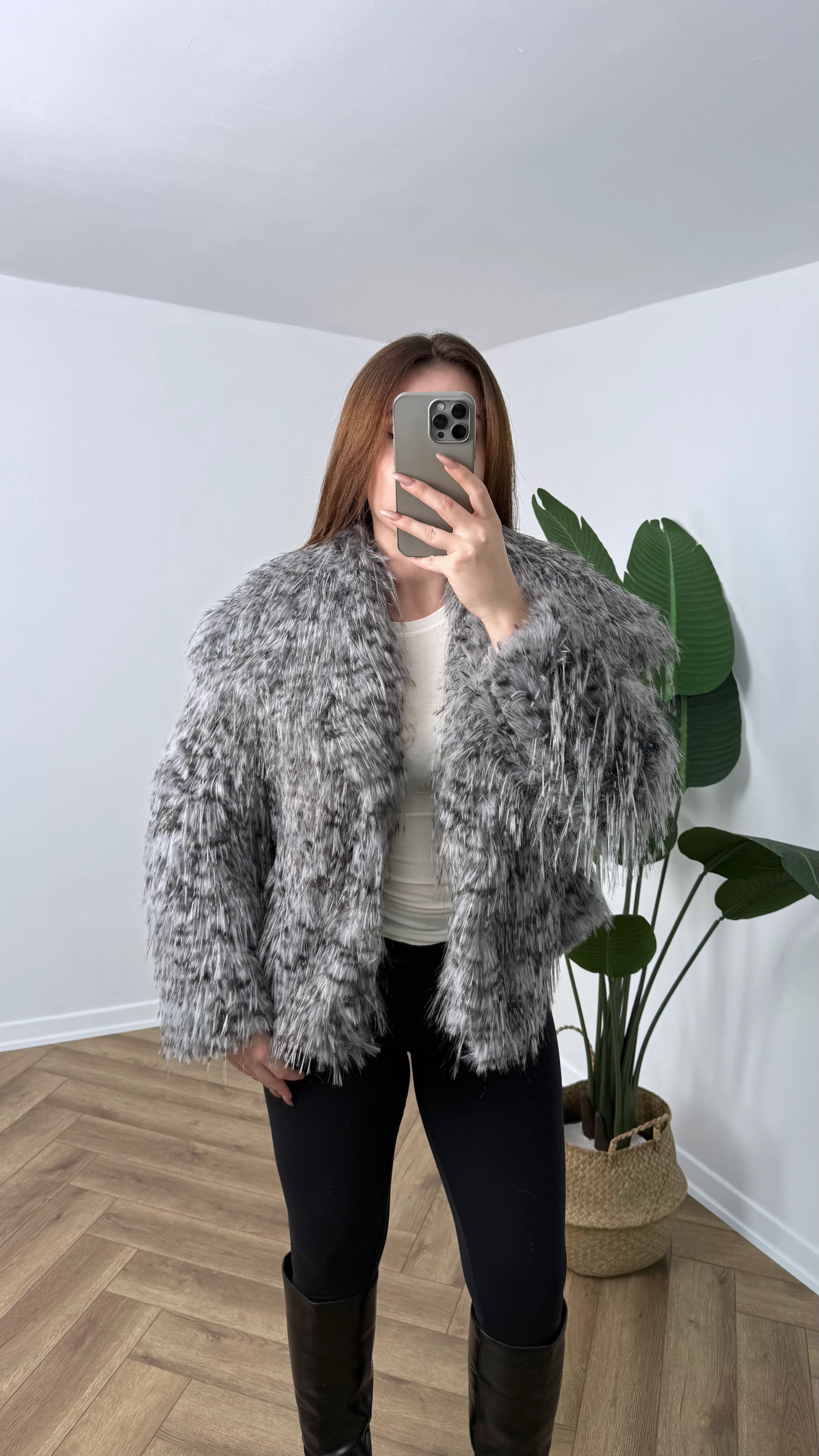 Yeni Sezon Premium İthal Desenli Astarlı Kürk - Gri