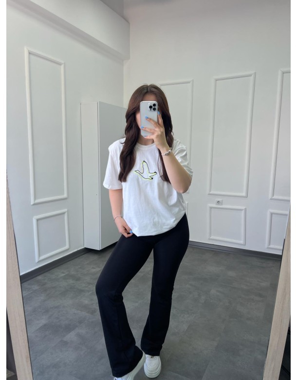 Nakış İşleme Orta Logo Kuş Beyaz T-shirt
