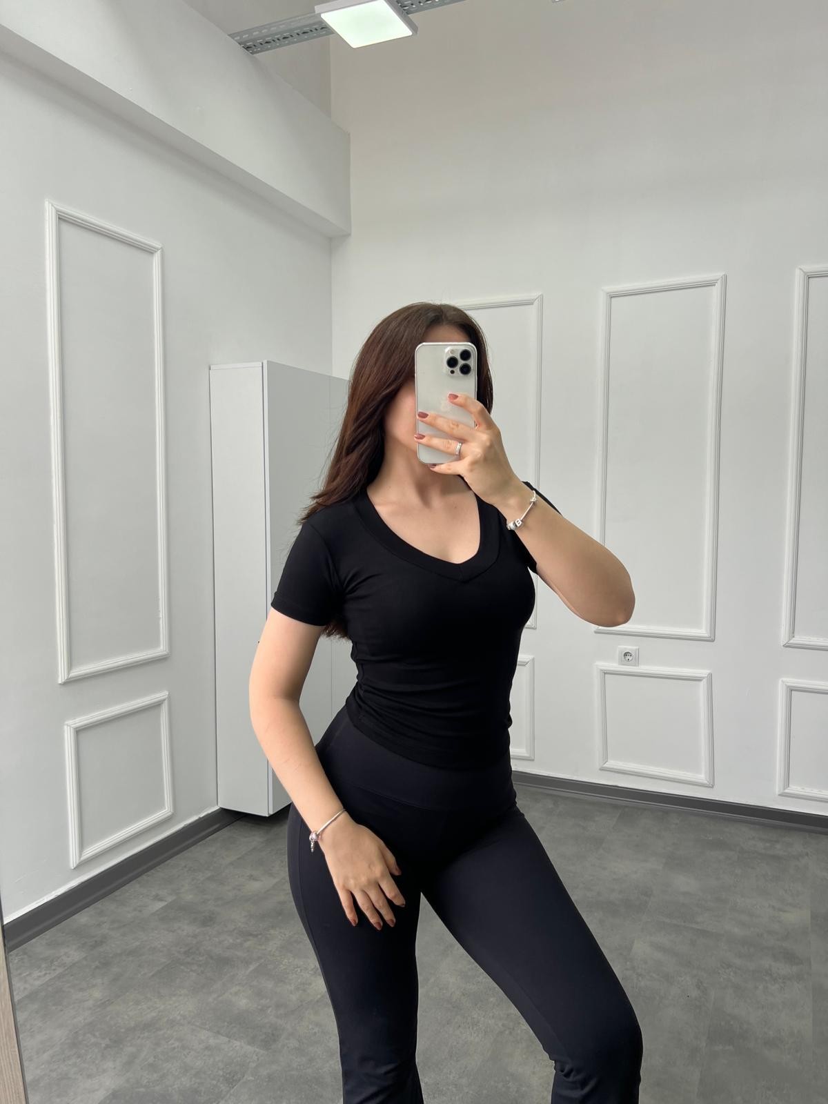 OYS Pamuk Penye Siyah V Yaka Body