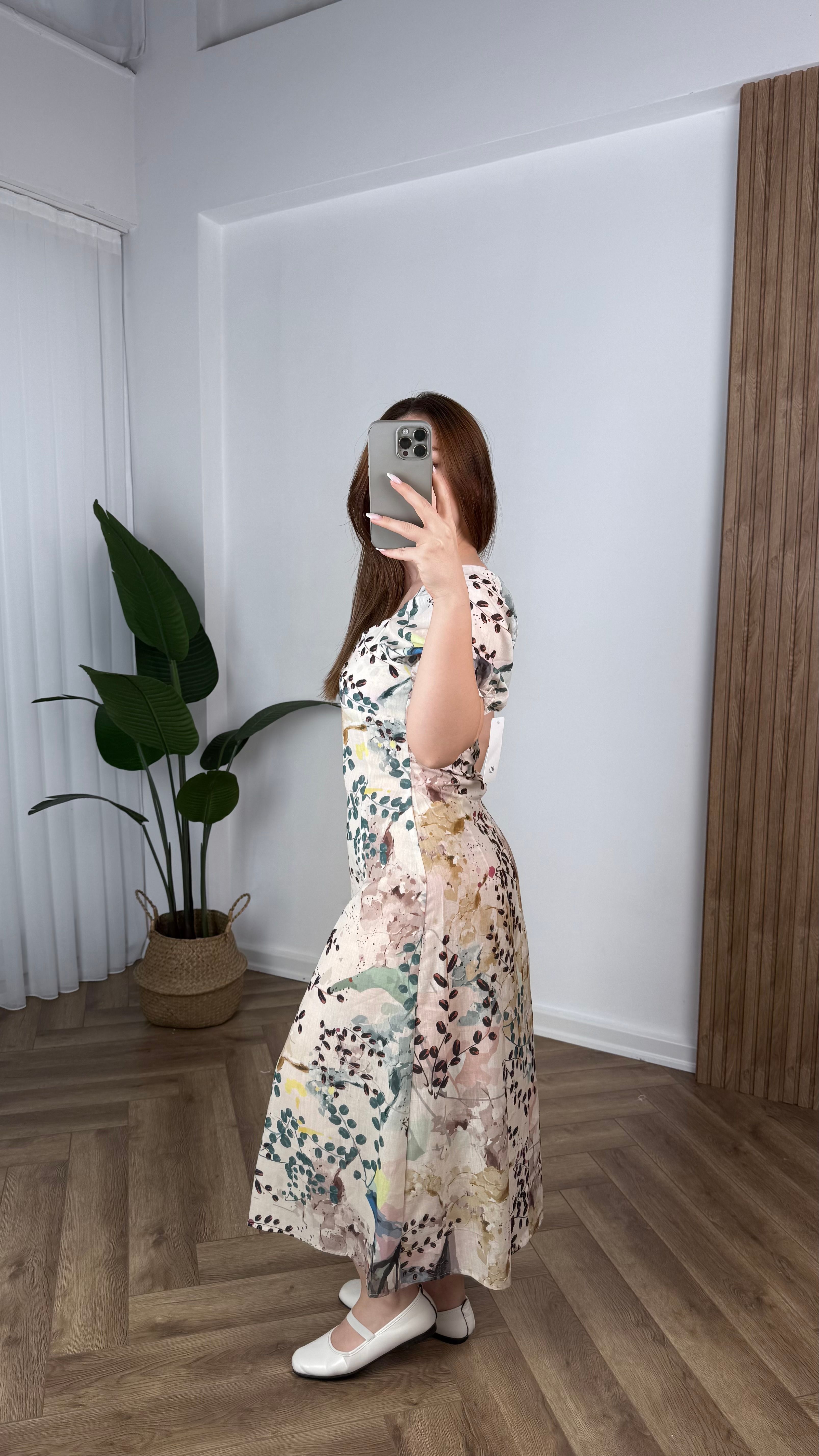 Yeni Sezon Keten Kısa Kollu Yırtmaçlı Elbise