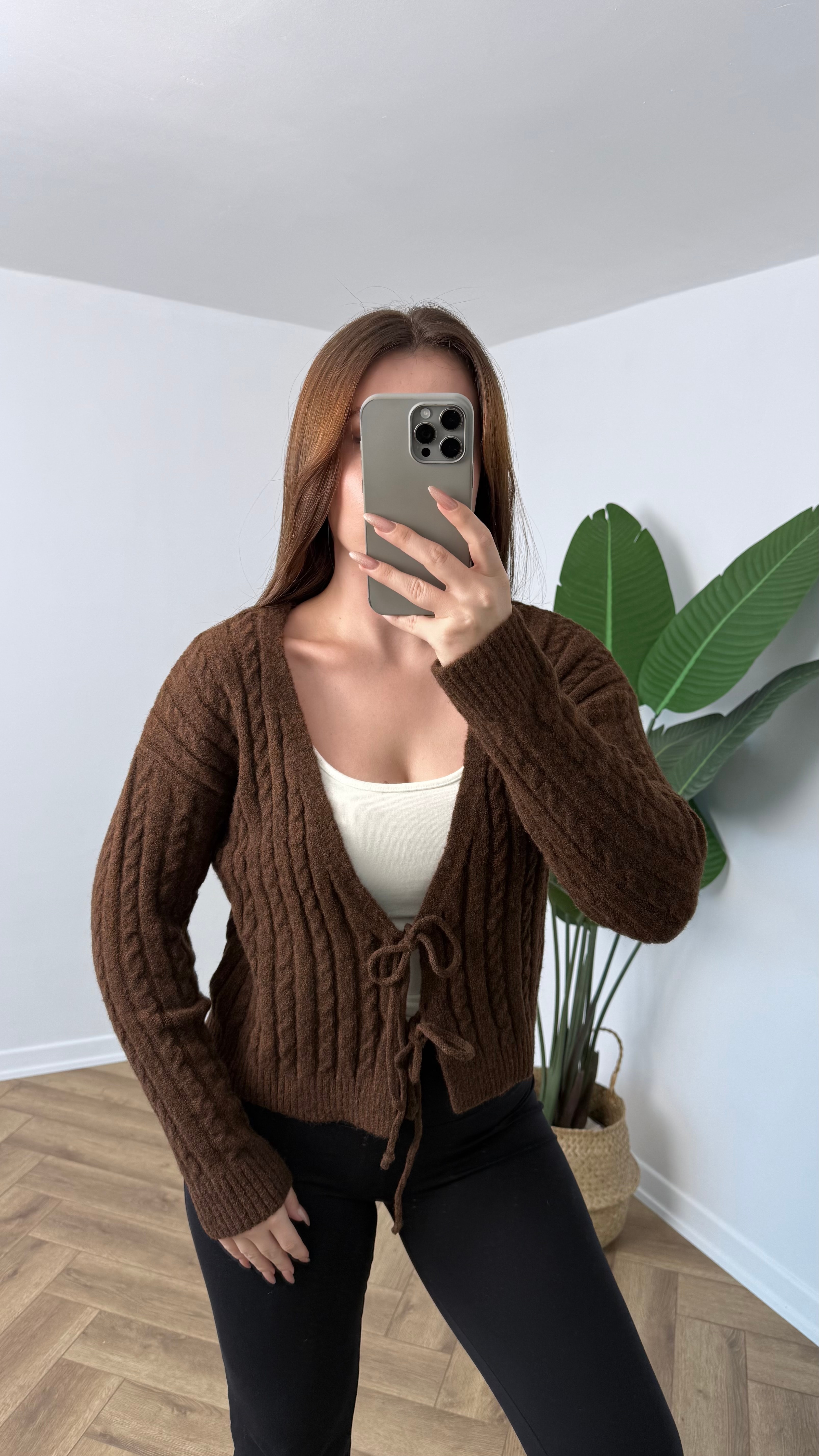 Yeni Sezon Bağcıklı Crop Hırka