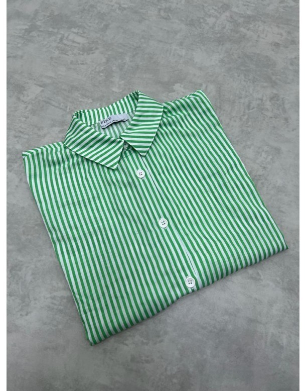 Yeşil Çizgili Gömlek