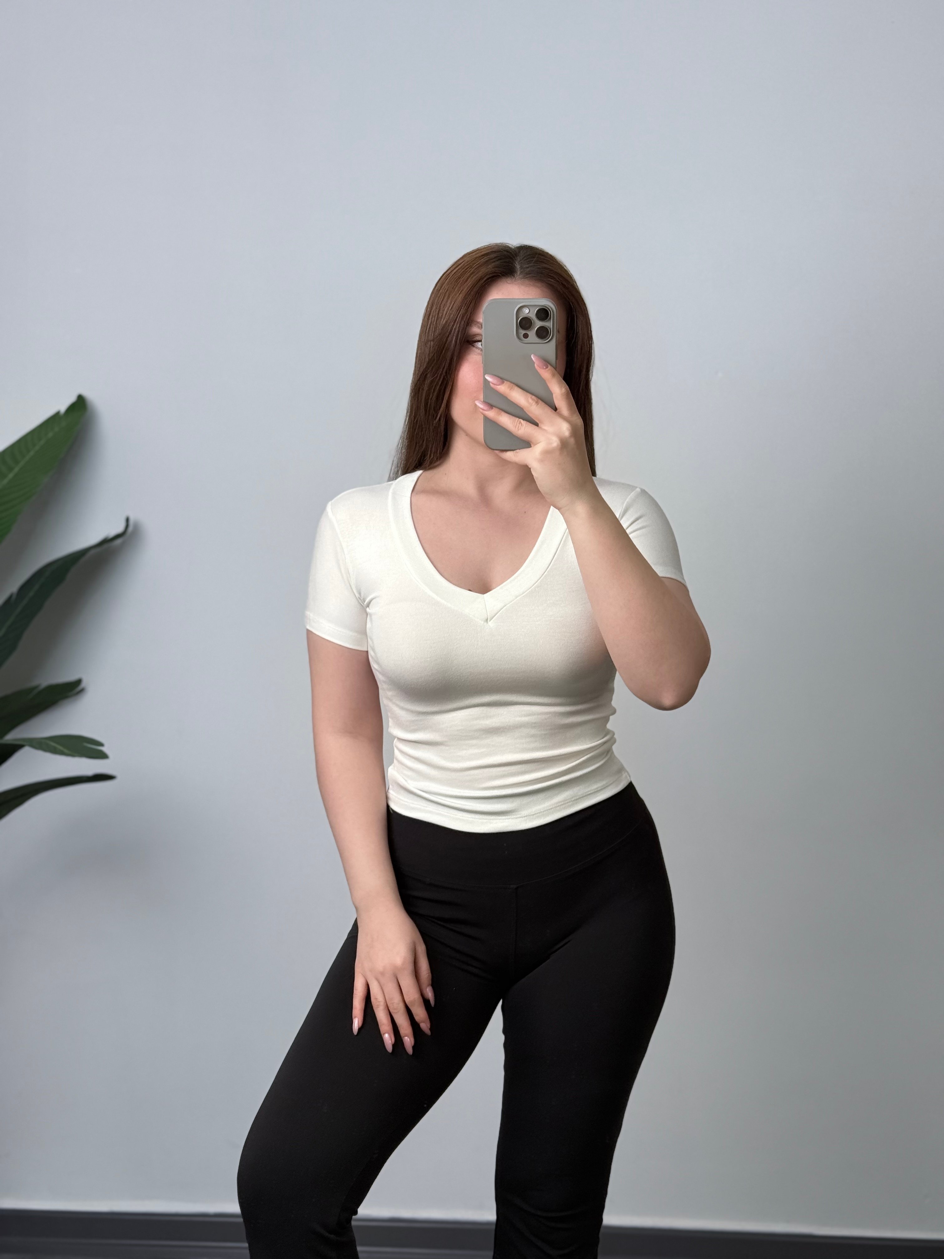 OYS V Yaka Orta Bel Kısa Kollu Body