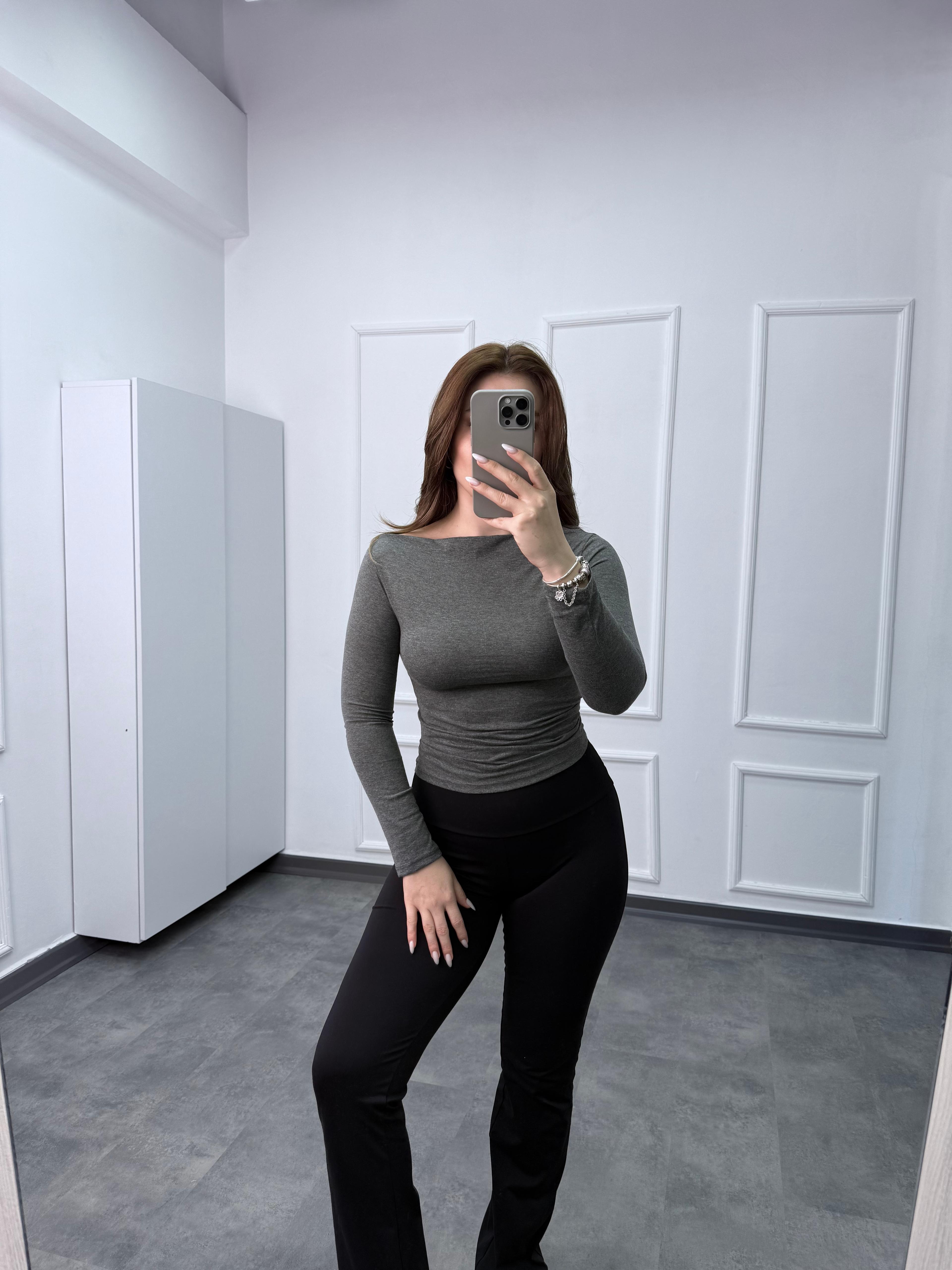 Kayık Yaka Büzgü Detaylı Pamuk Penye Body - Gri