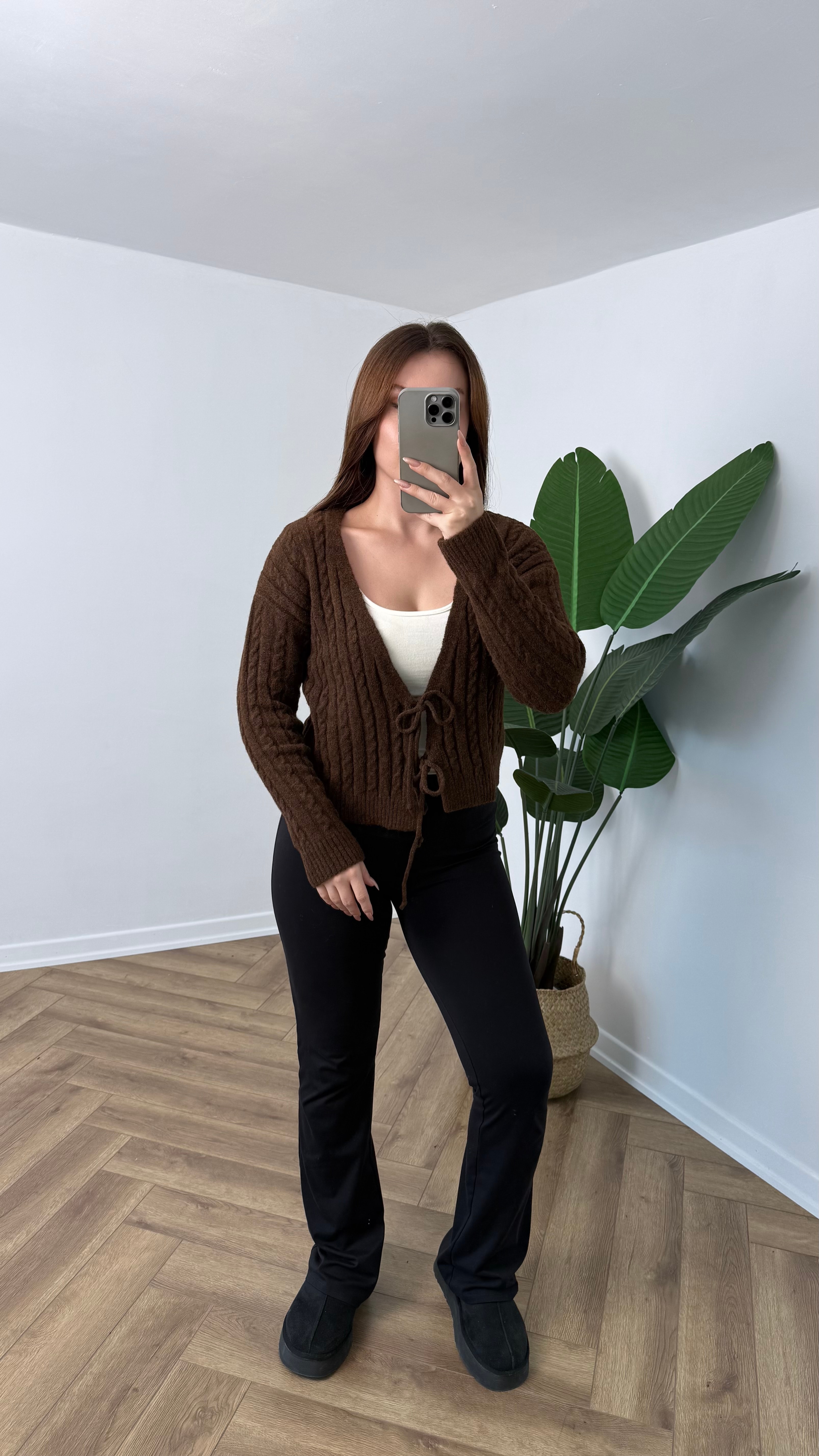 Yeni Sezon Bağcıklı Crop Hırka