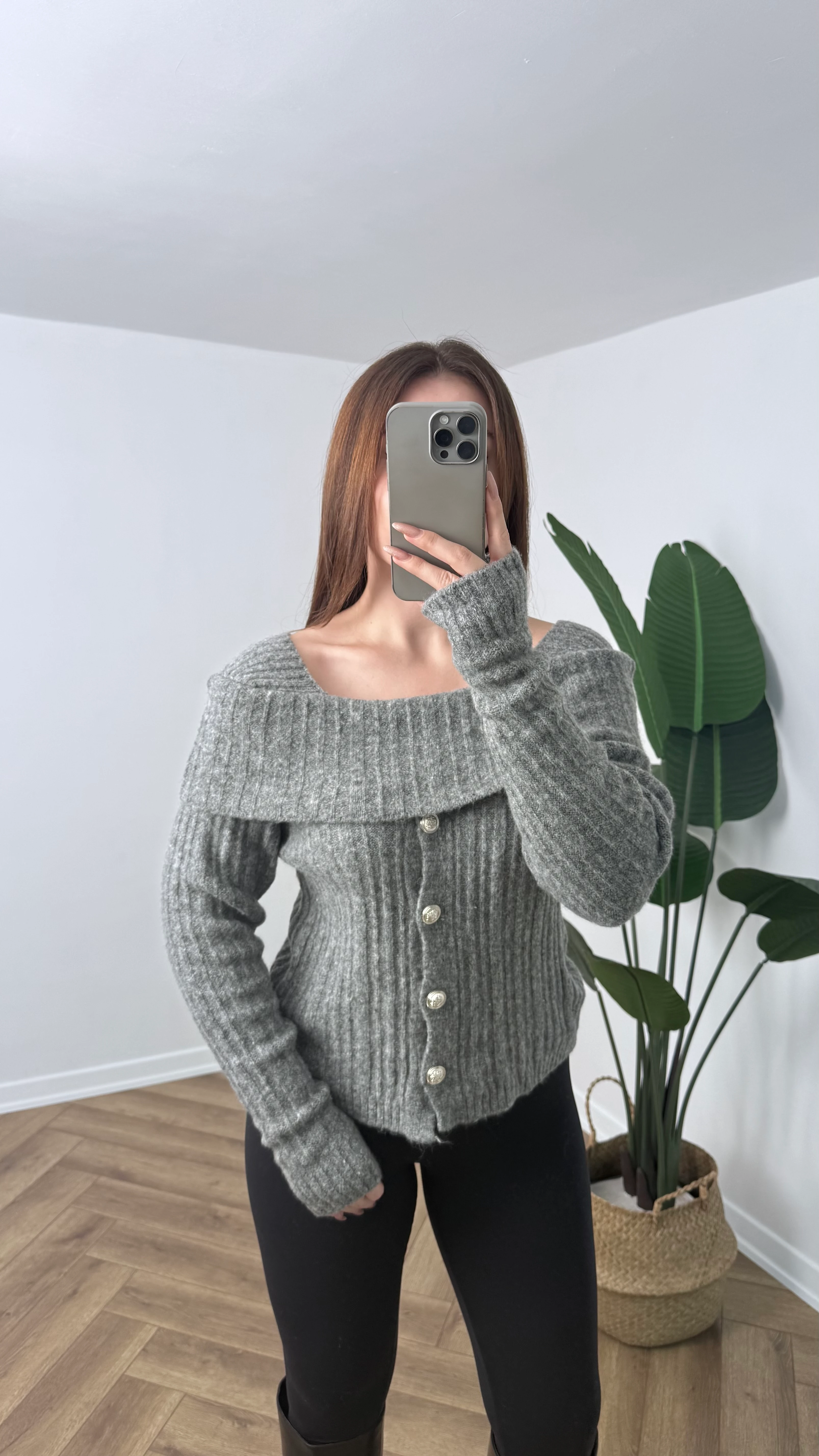 Yeni Sezon Düğmeli Premium Yaka Detaylı Kazak - Füme