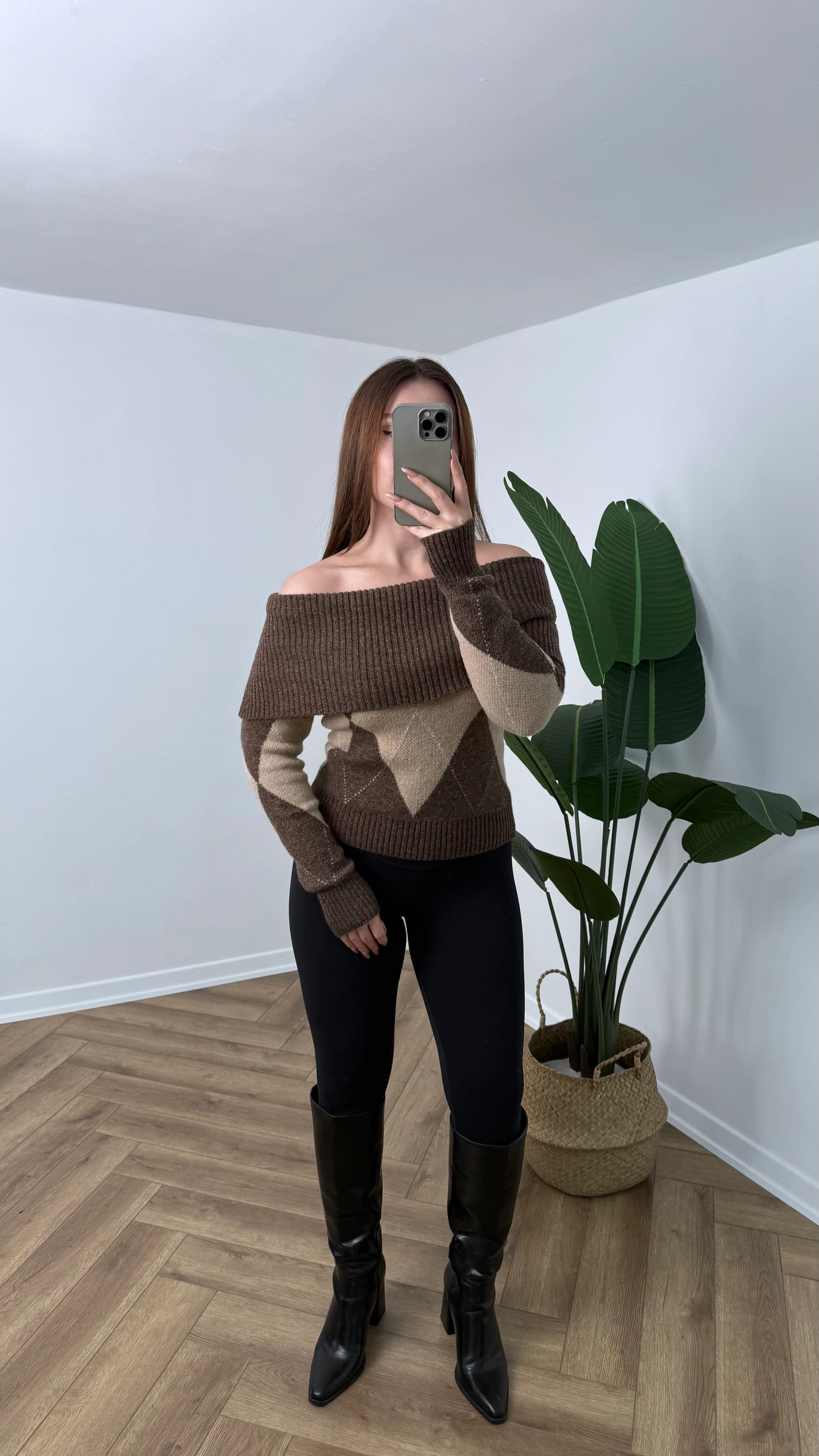 Yeni Sezon Örgü Baklava Desenli Madonna Kazak