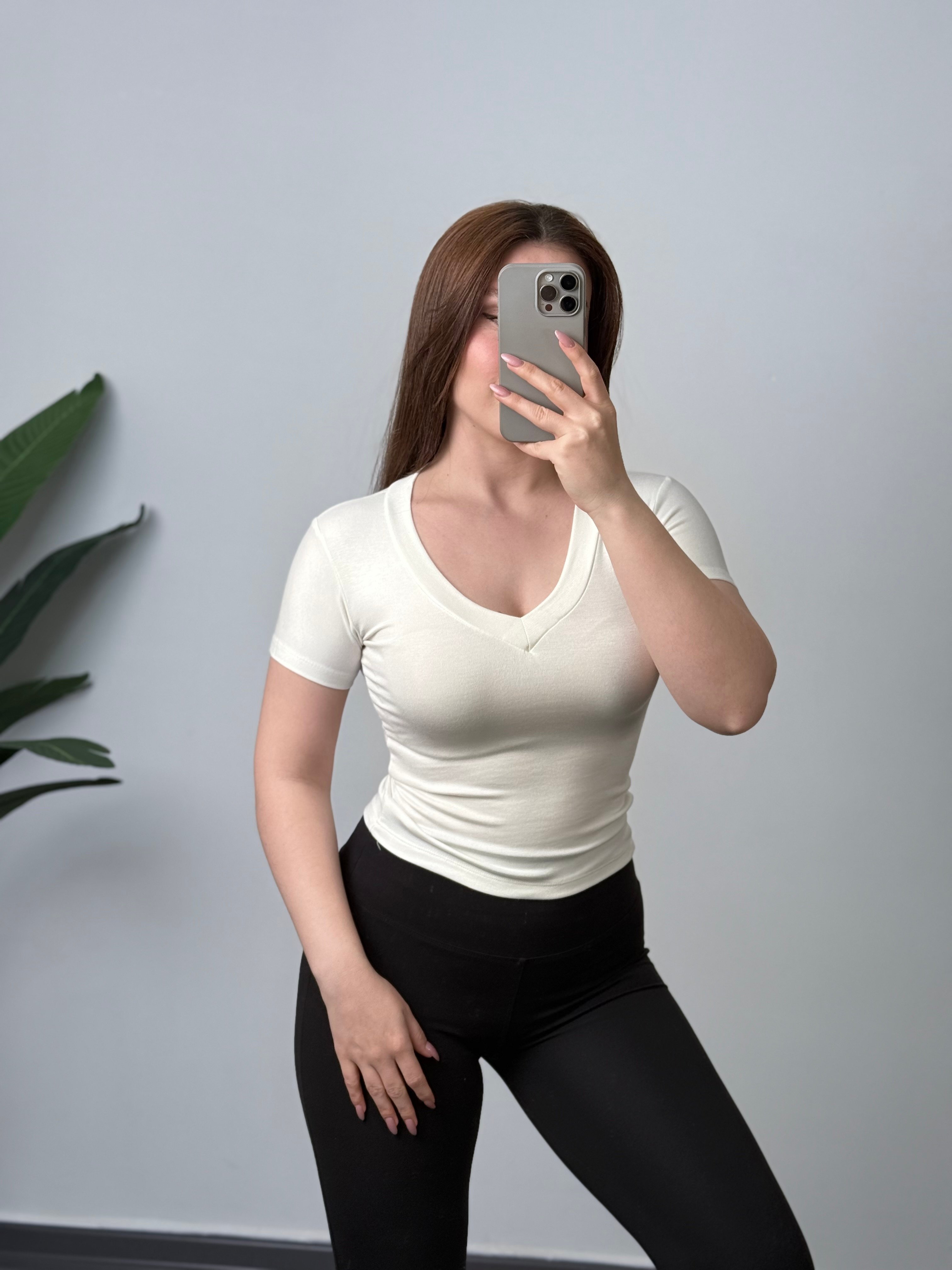 OYS V Yaka Orta Bel Kısa Kollu Body