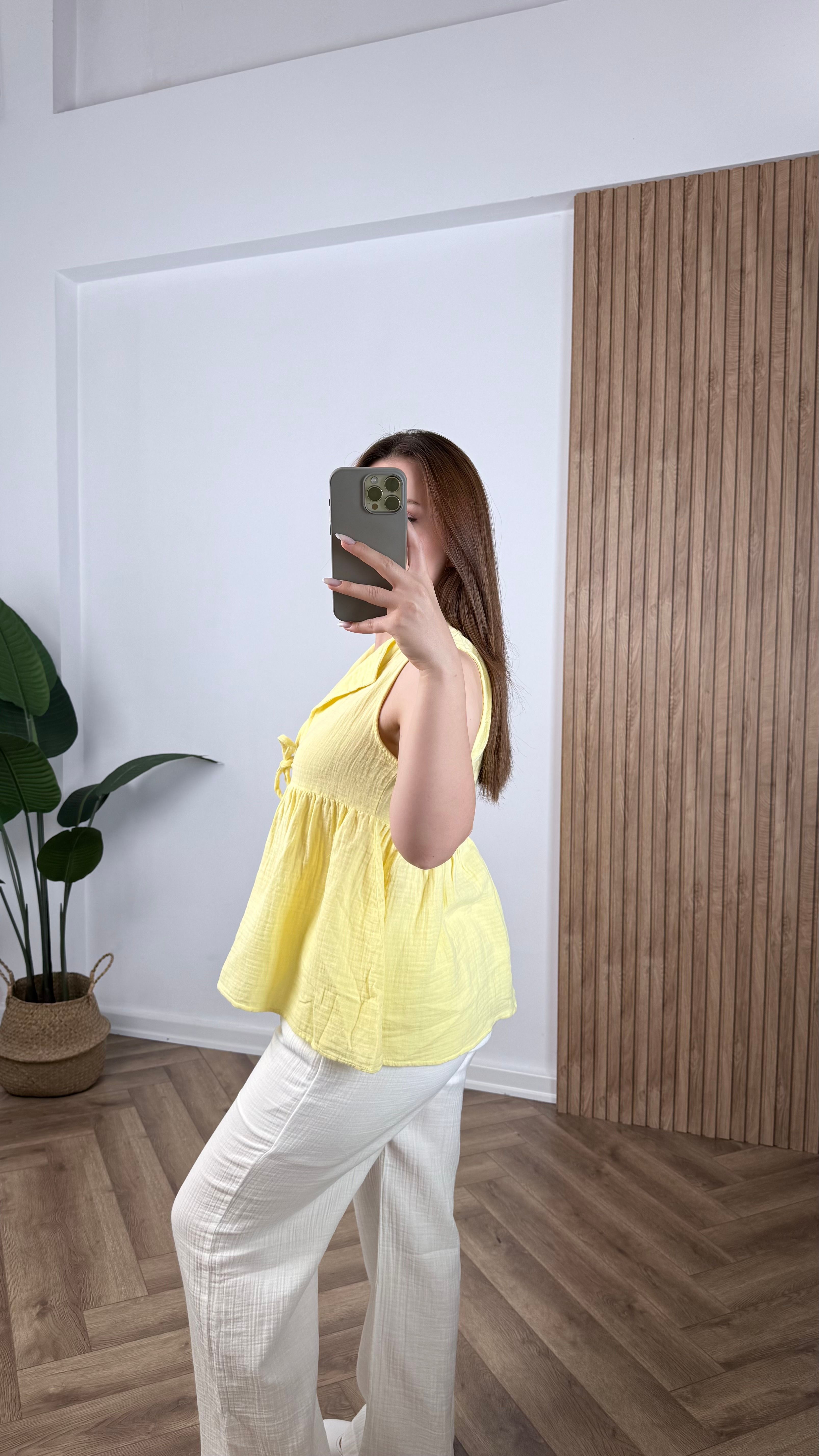 Yeni Sezon Bağlamalı Kolsuz Müslin Bluz