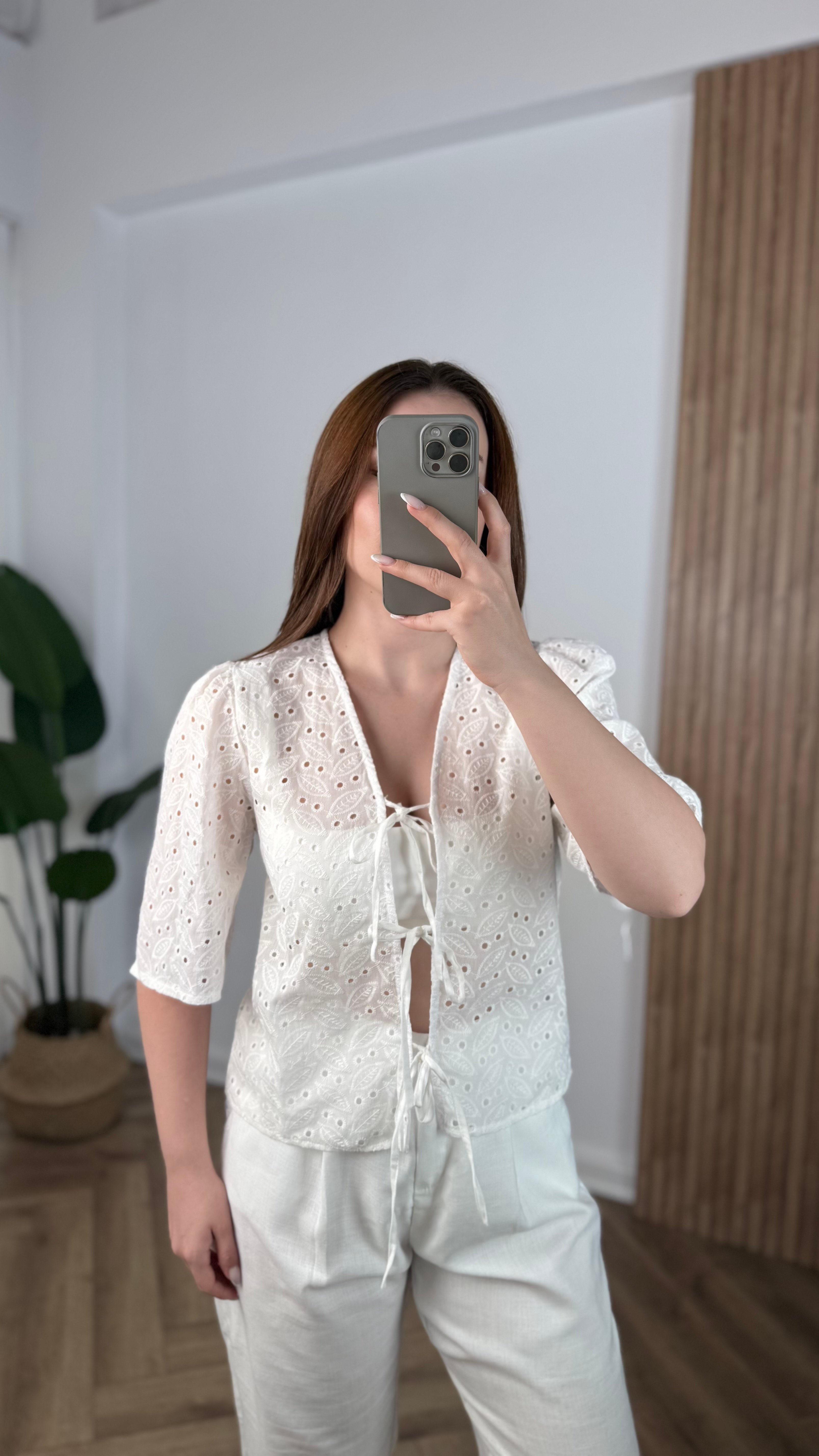 Yeni Sezon Bağlamalı Transparan Bluz