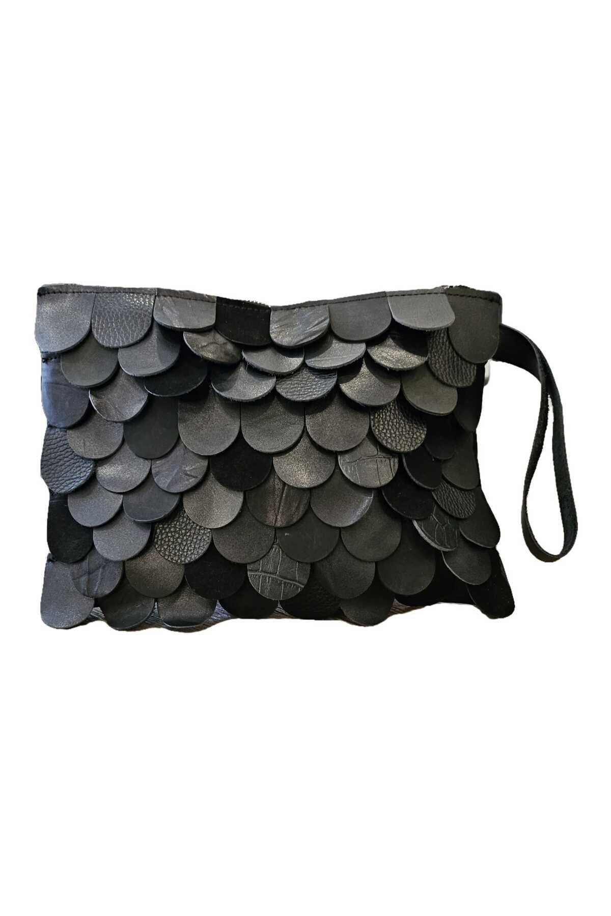 DORA SİYAH YAPRAKLI CLUTCH