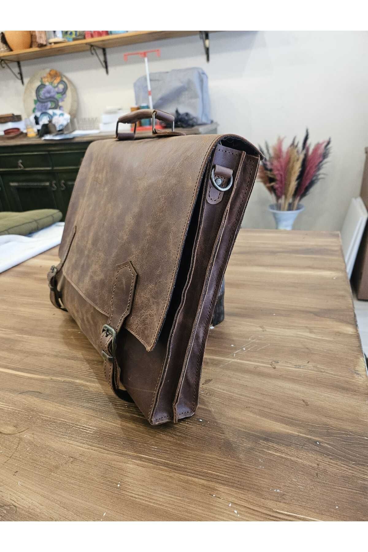 DORA LAPTOP ÇANTASI YAR TABA