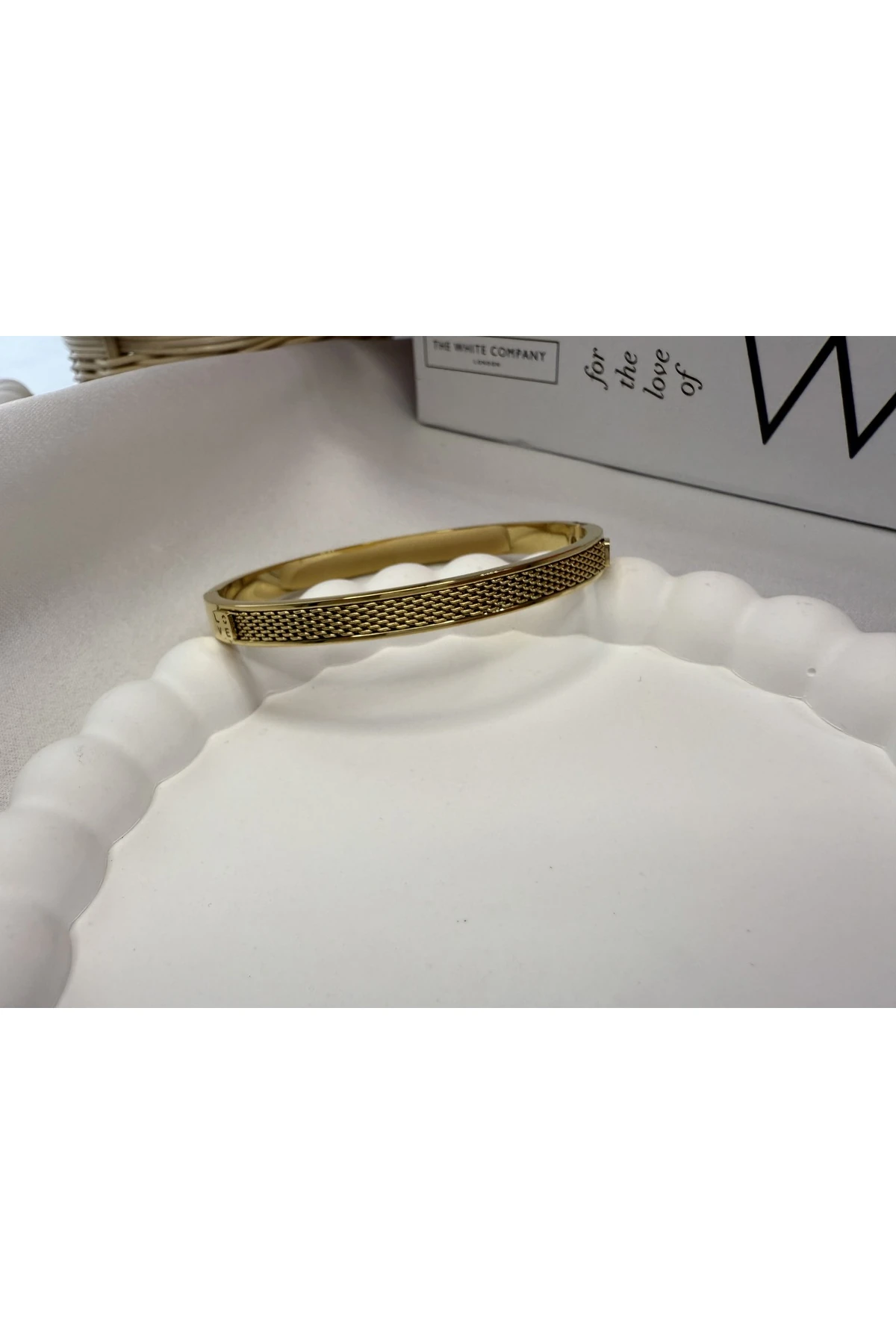 Altın Renk Çelik Örgü Desenli Bilezik