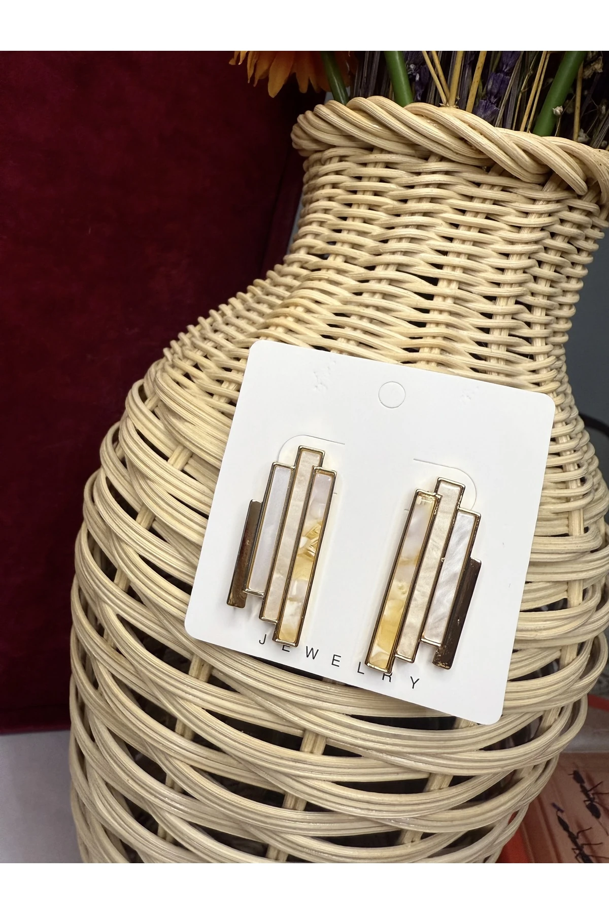 Geometrik Dikdörtgen Detaylı Küpe – Gold Renk