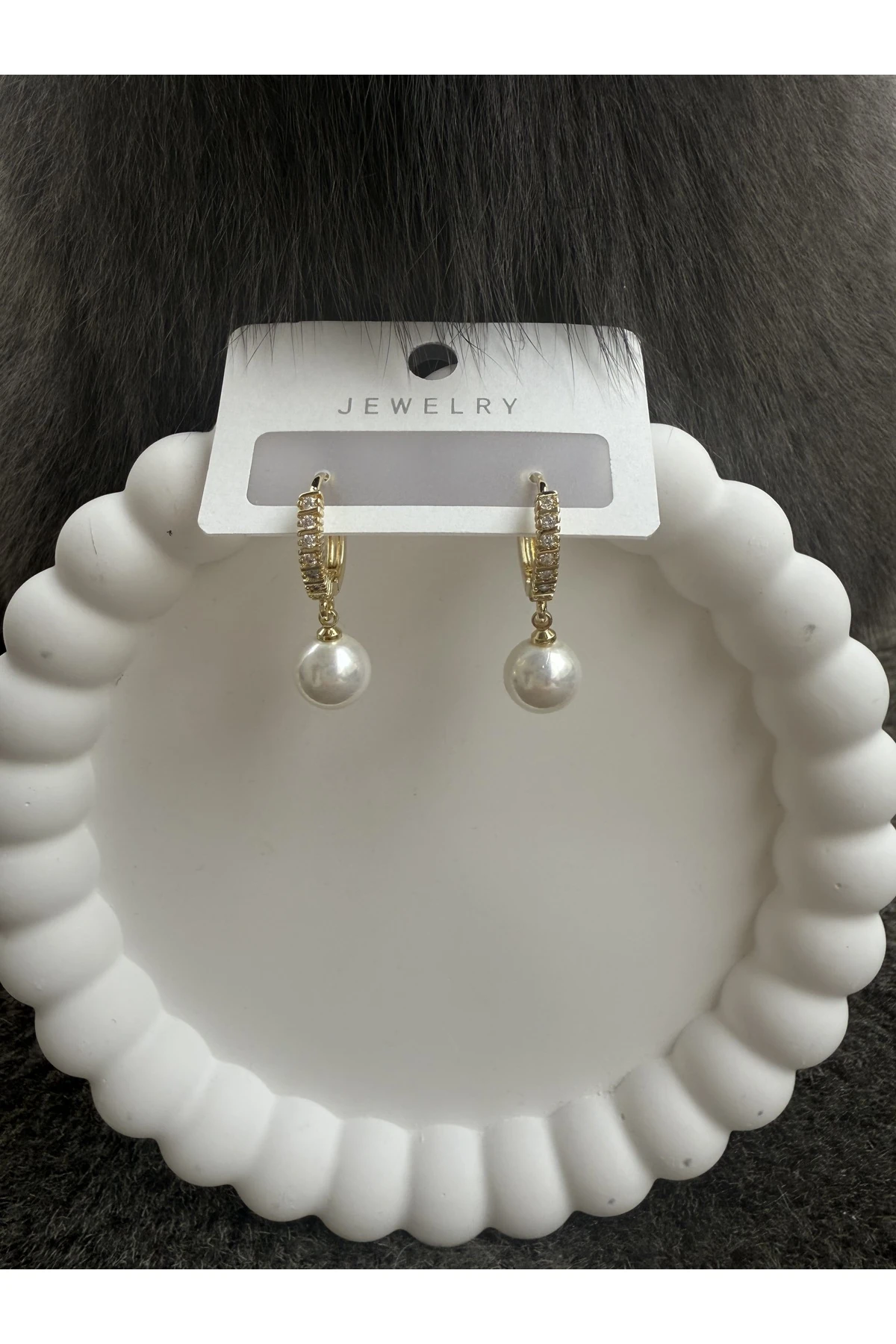 İncili Altın Renk Taşlı Çelik Küpe