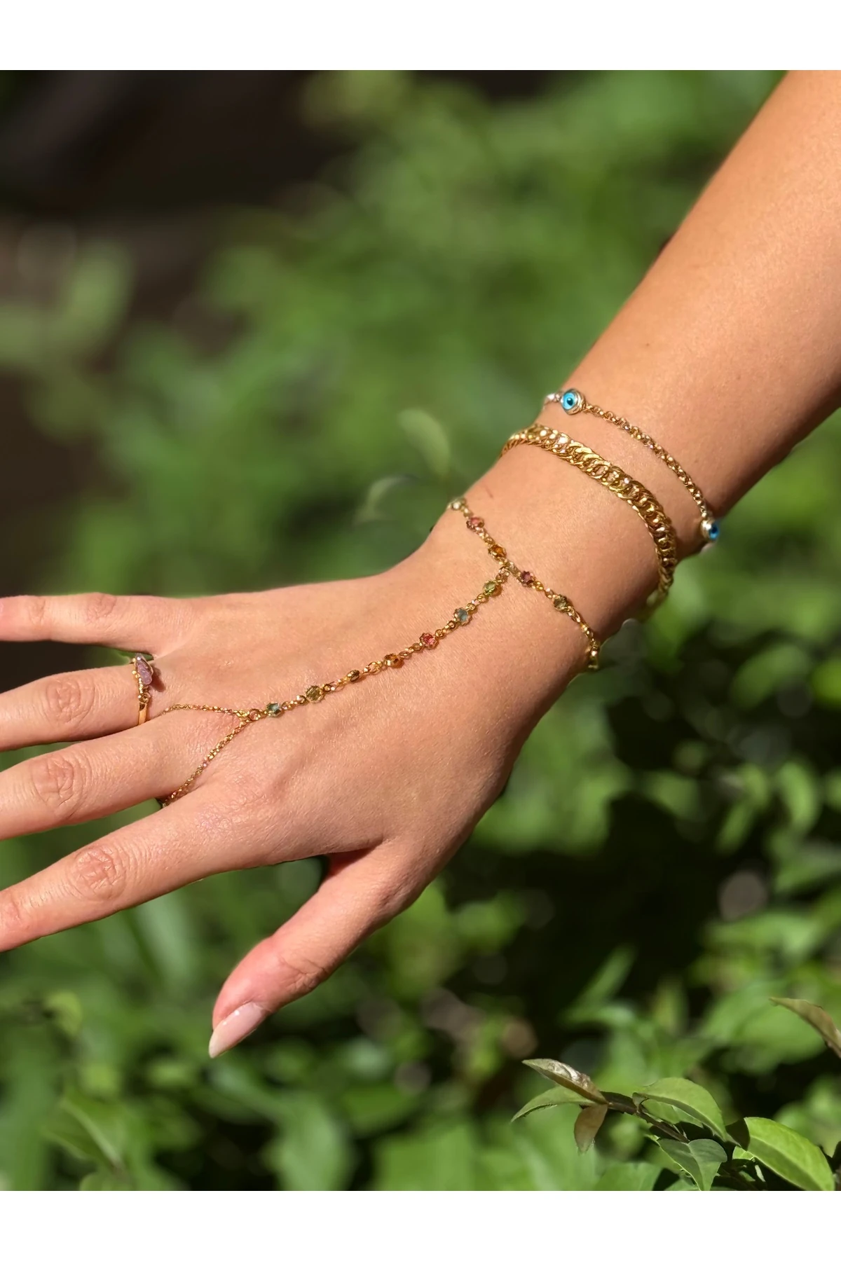 Altın Kaplama Renkli Taşlı El Bileziği (Hand Chain)