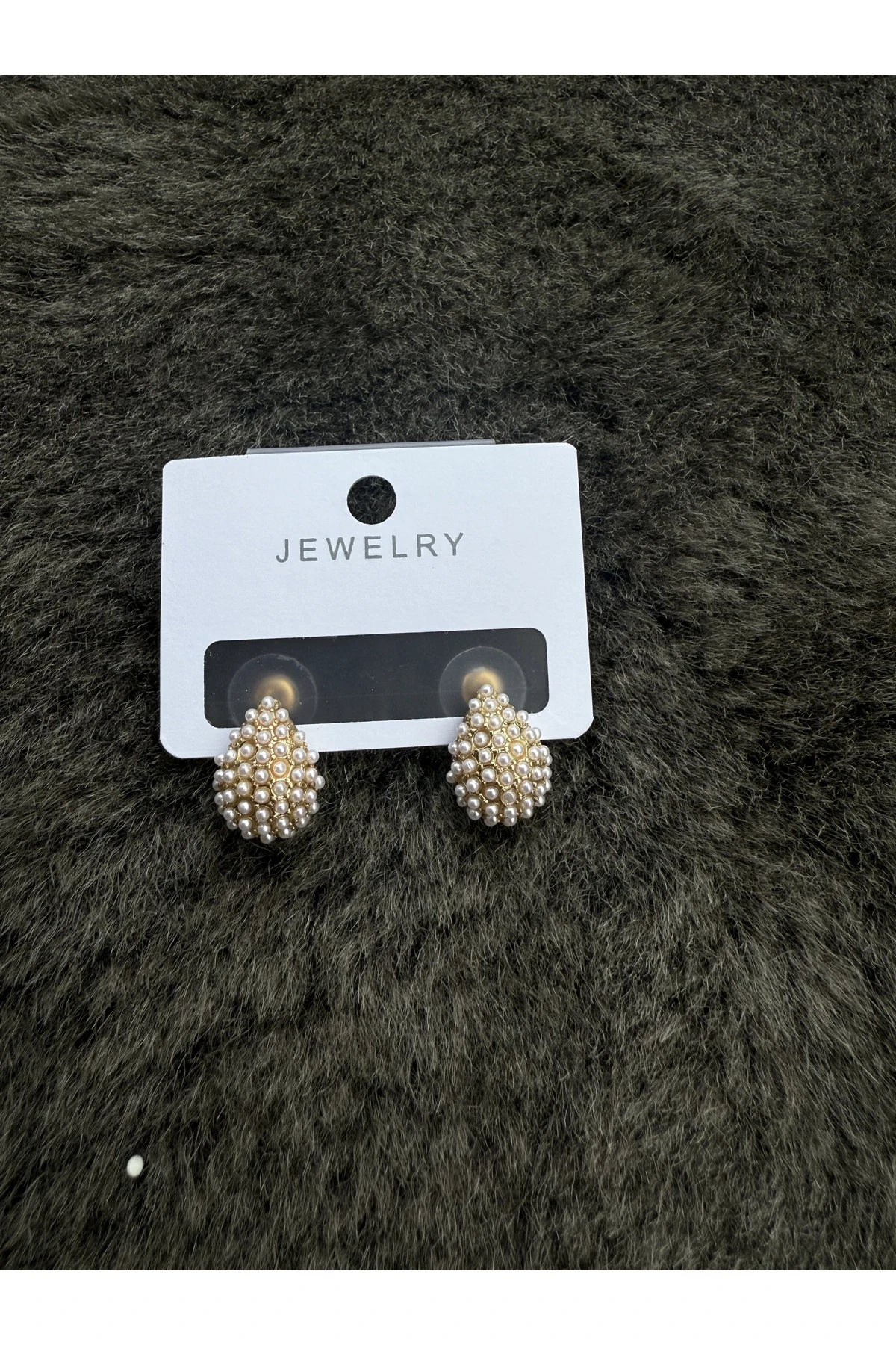 İncili Damla Formlu Zarif Çelik Küpe