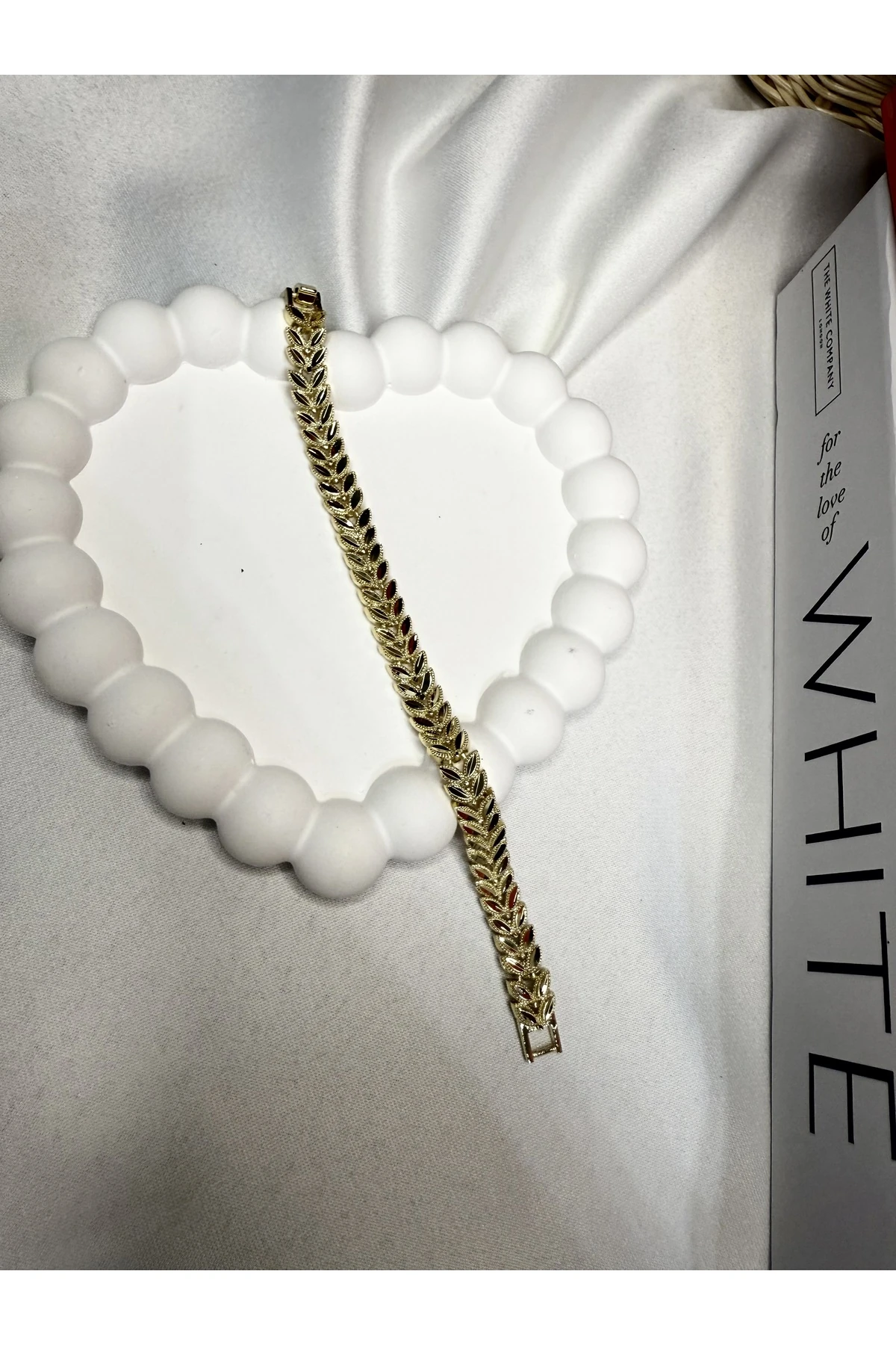 Altın Renk Çelik Balık Kılçığı Model Bileklik