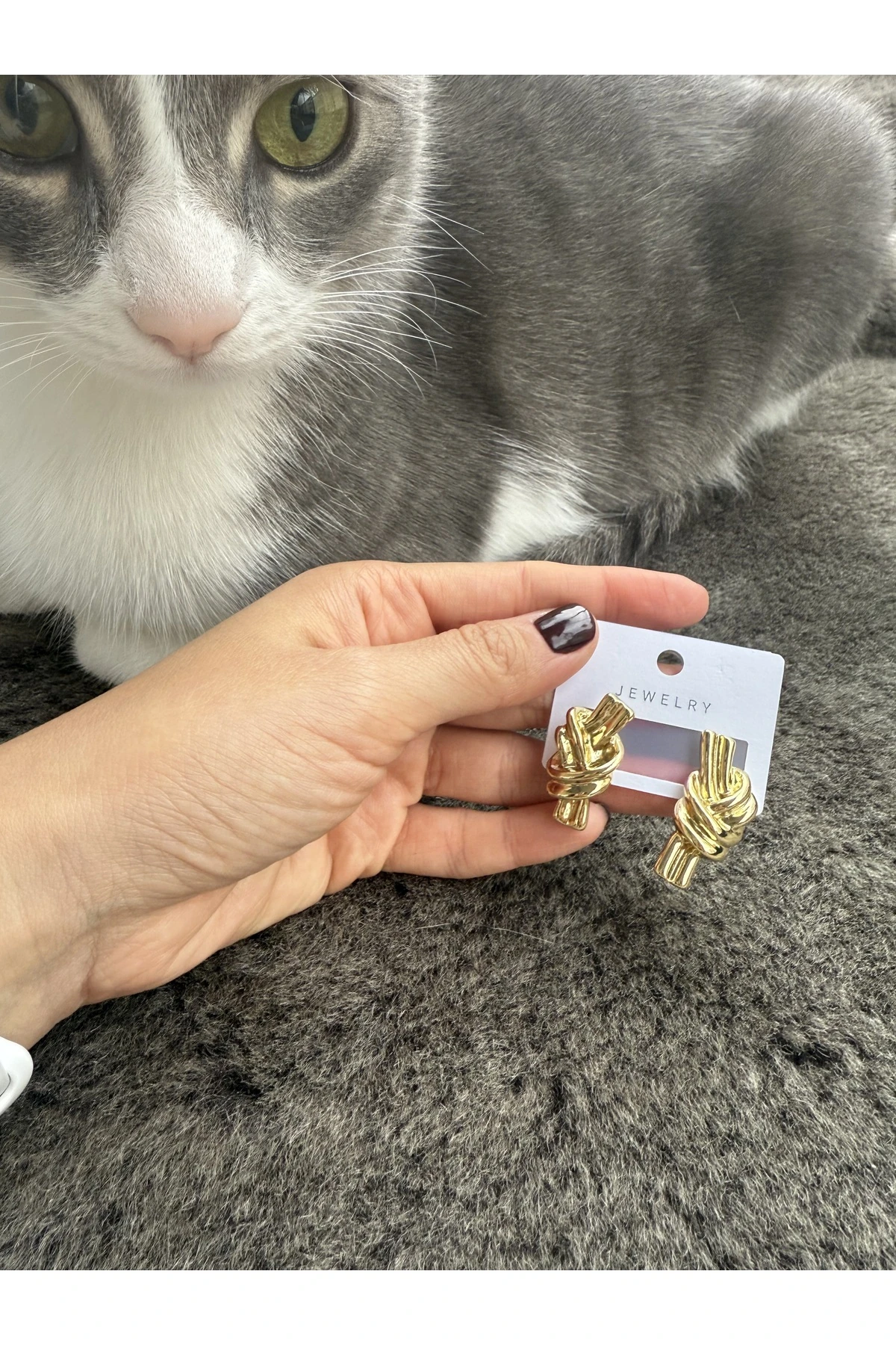 Altın Renk Kalın Düğümlü Çelik Küpe