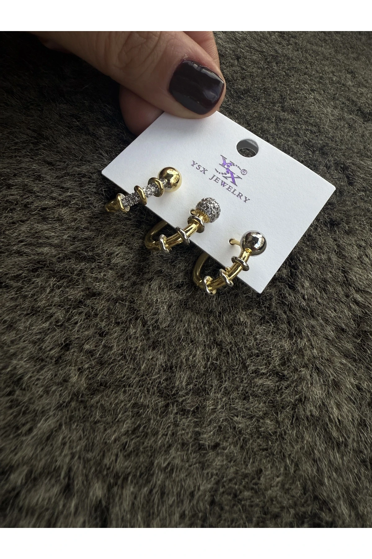 Altın Renk Geometrik Halkalı Şık Küpe