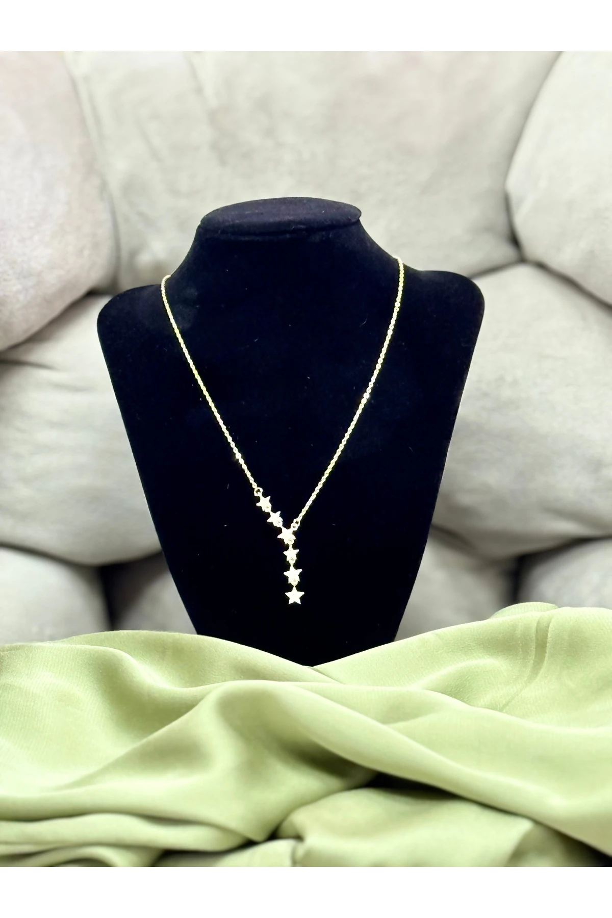 Kadın Yıldız Detaylı Çelik Kolye - Altın Renk