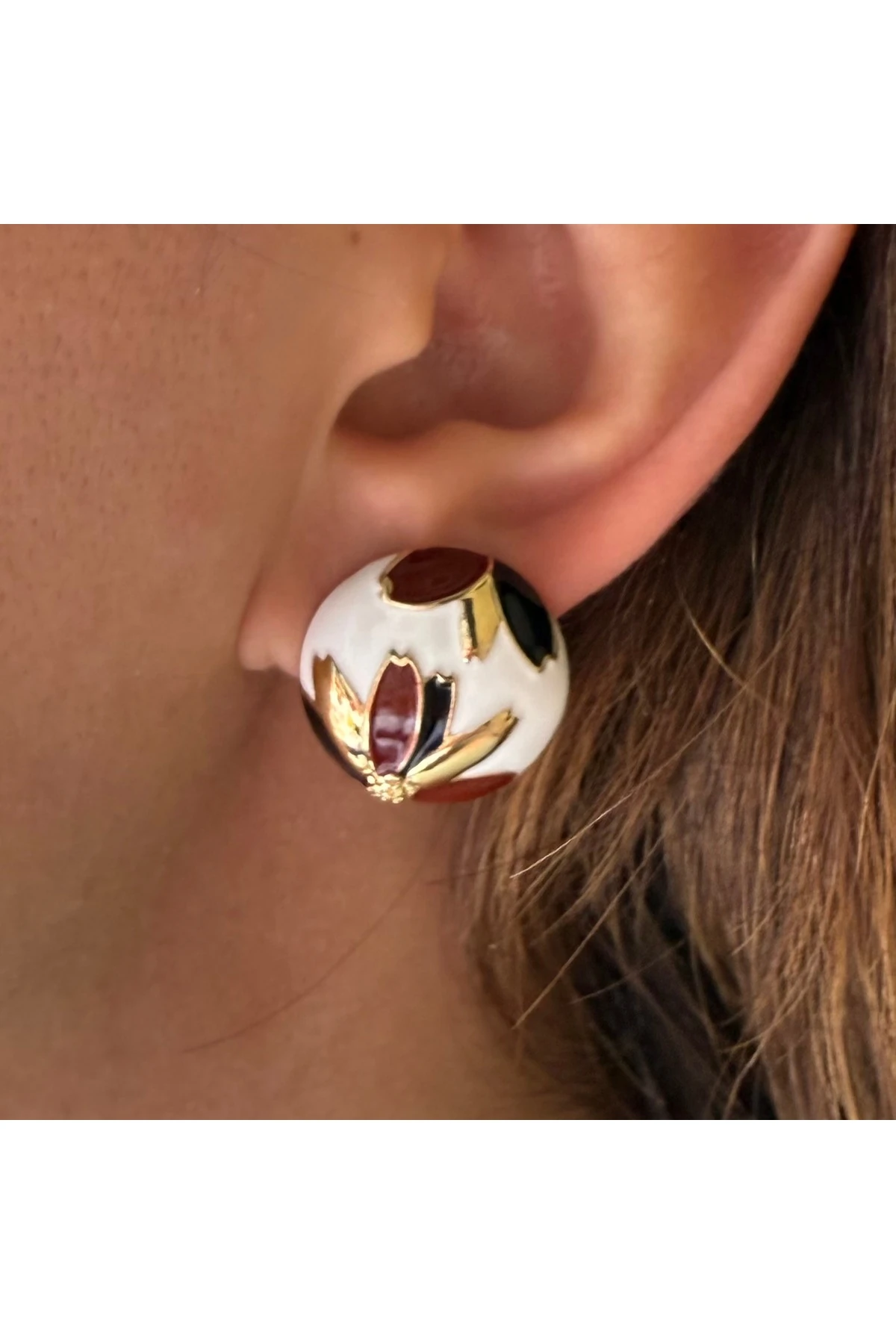 Vintage Desenli Çelik Küpe