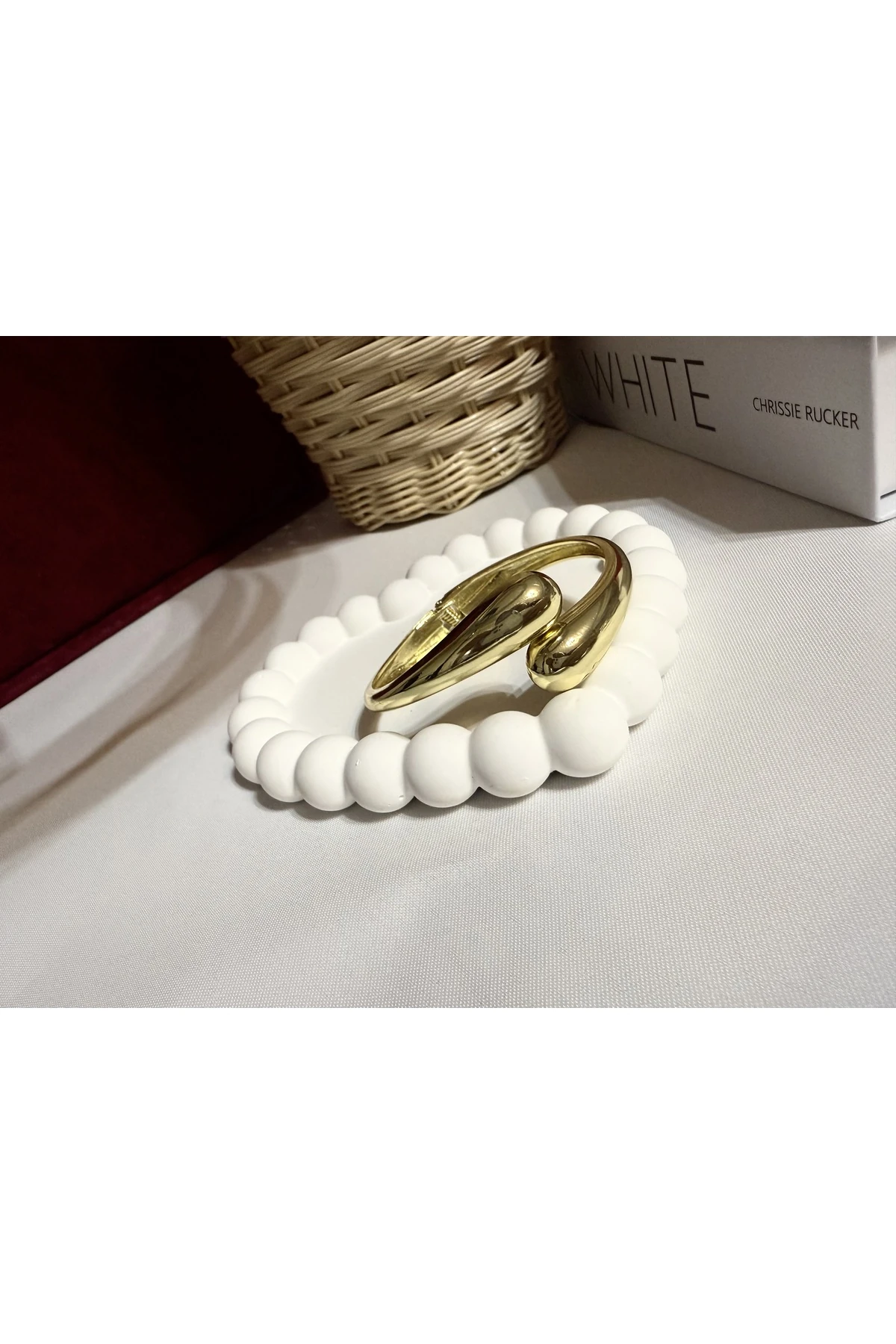 Altın Renk Modern Tasarım Çelik Kelepçe Bileklik