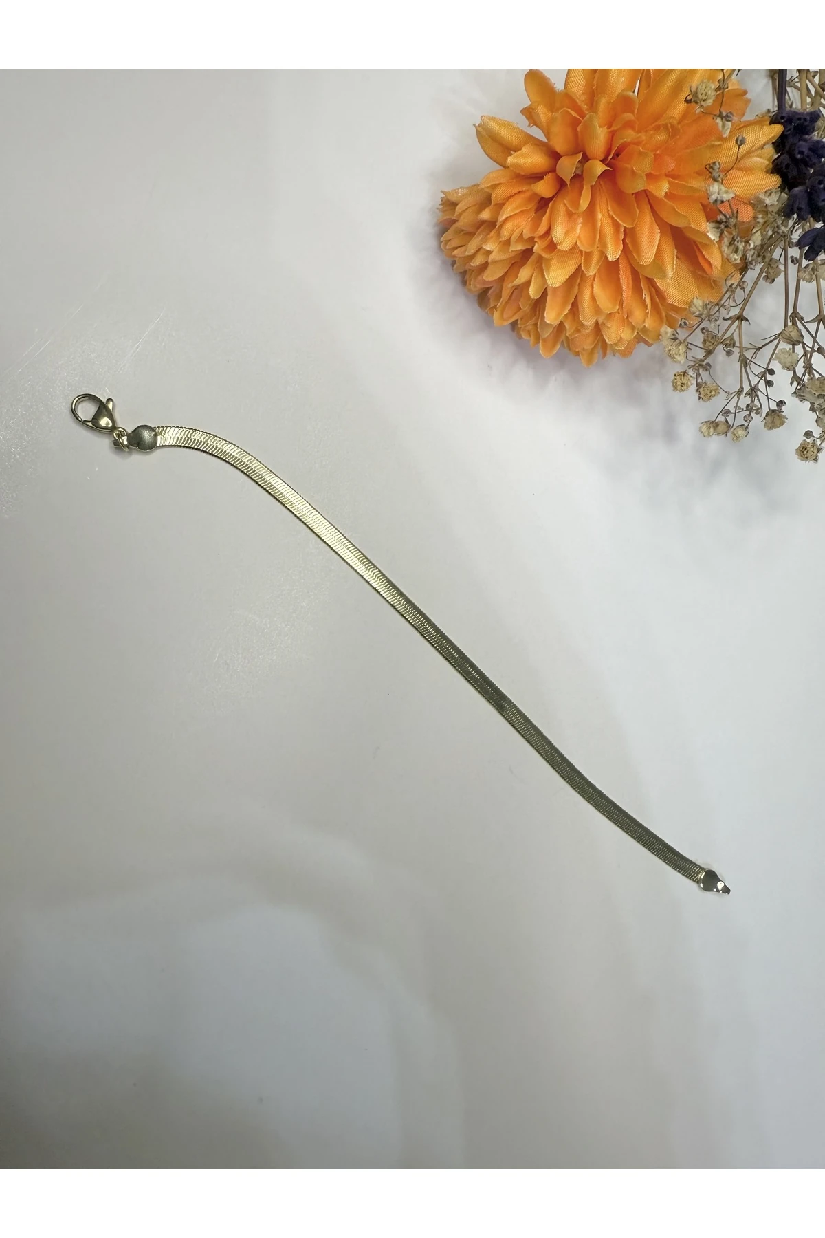 Altın Renk İtalyan Zincir Bileklik – Zarif ve Şık Tasarım