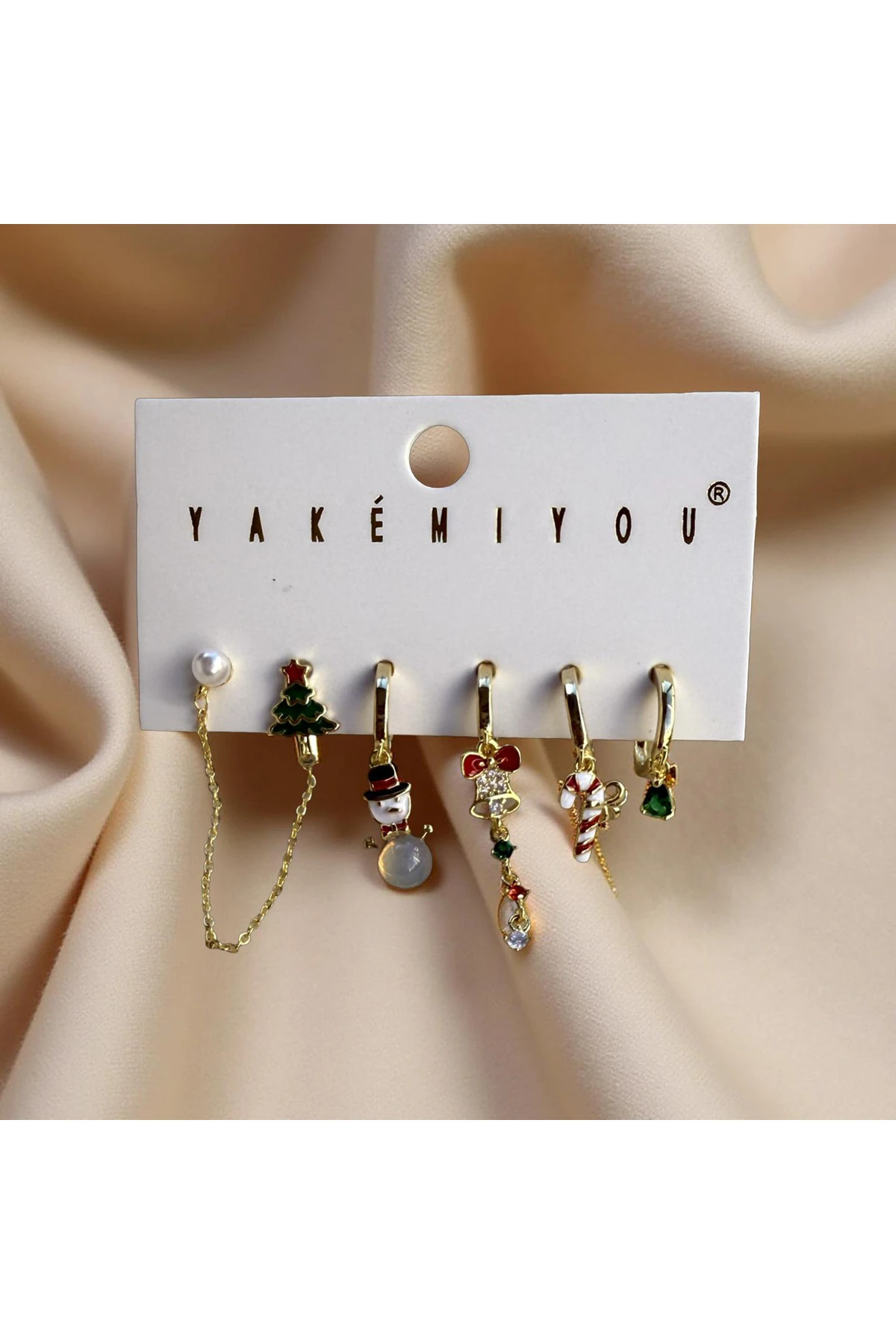 5’li Yılbaşı Konsept Tekli Küpe Seti – Altın Renk – Noel / Kardan Adam / Şeker Kamışı / İnci Zincir