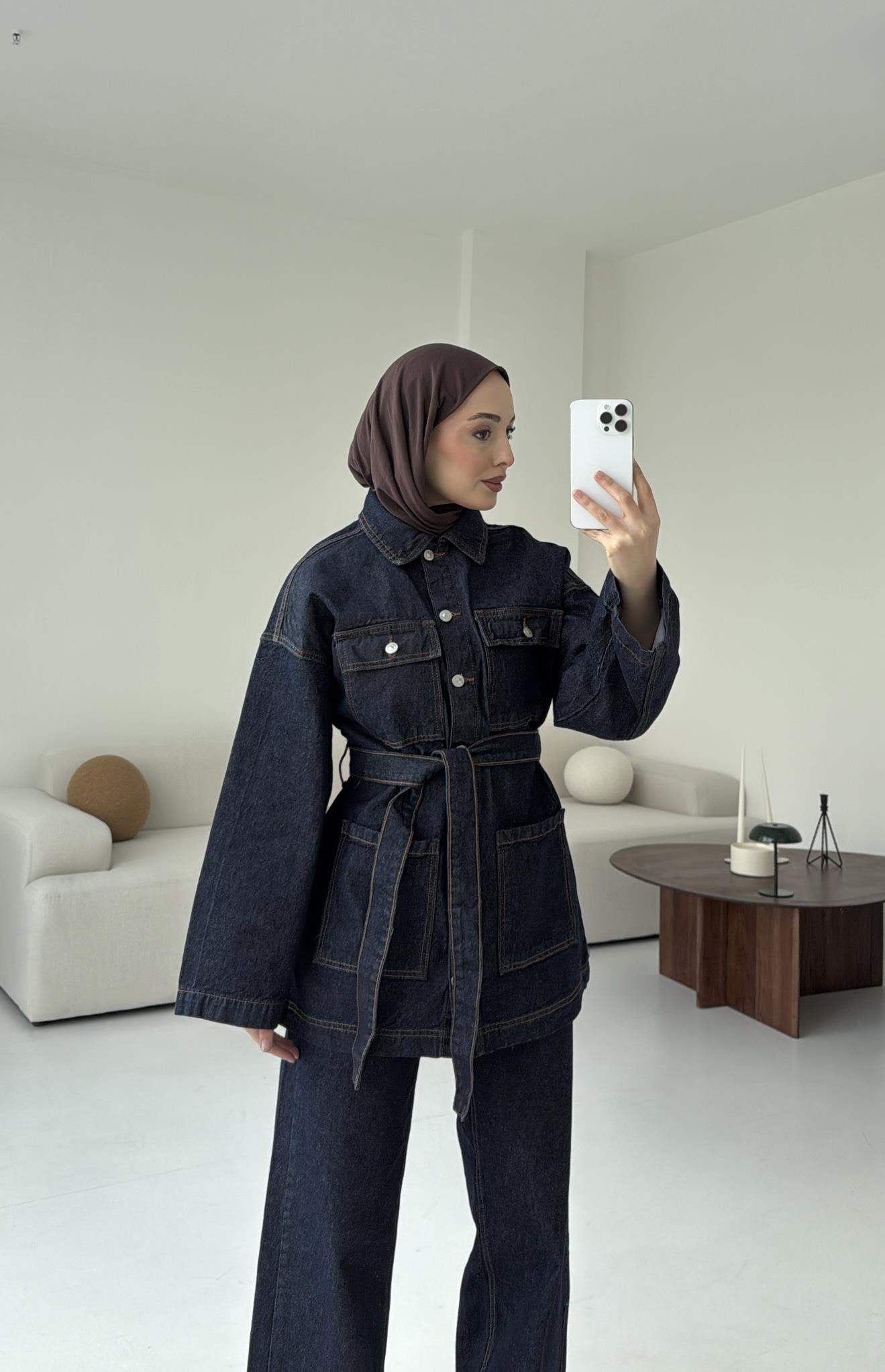 Seyyar Kemerli Denim Takım