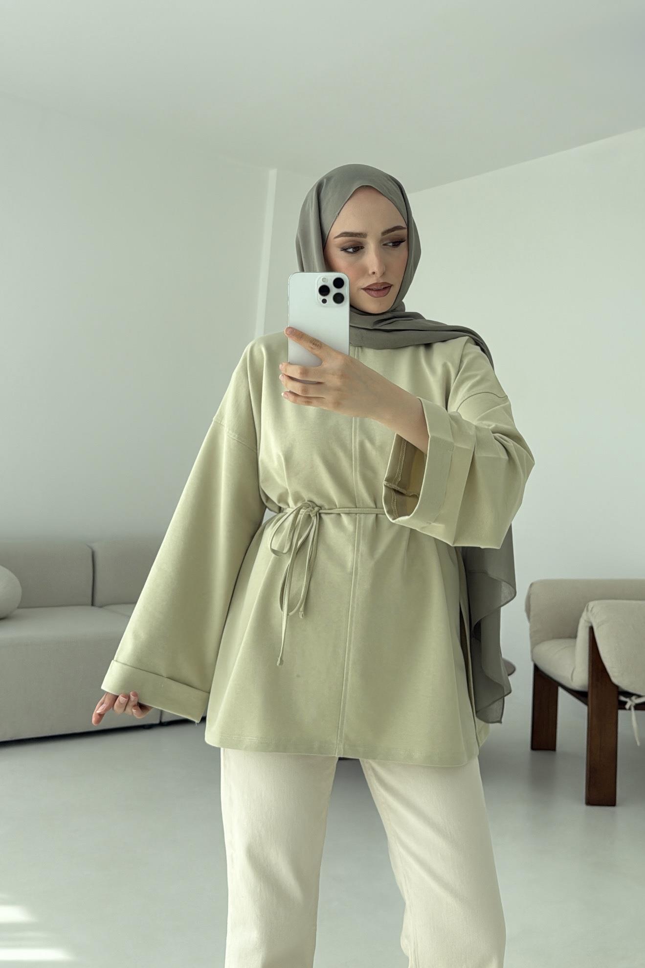 Bağlamalı Yanı Yırtmaç Detay Sweat Cagla