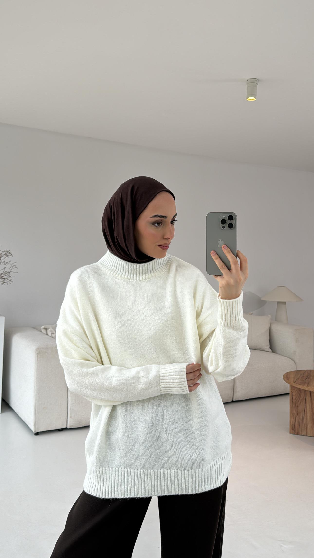 Yumuşak Triko Kazak Kırık Beyaz