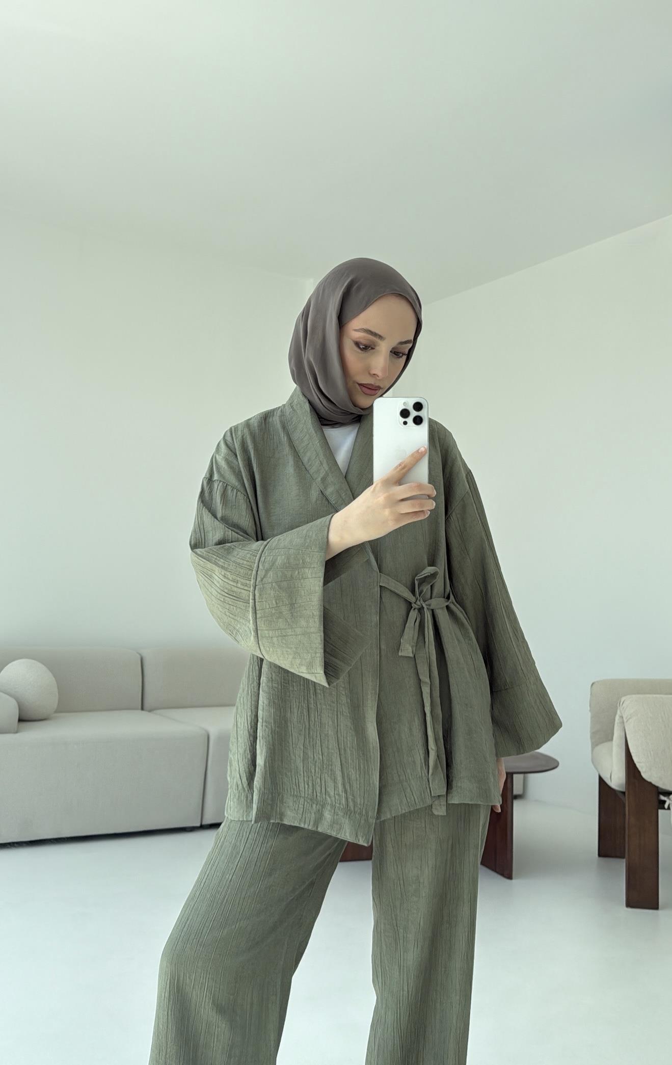 Haki Yandan Baglamalı Kimono Takım